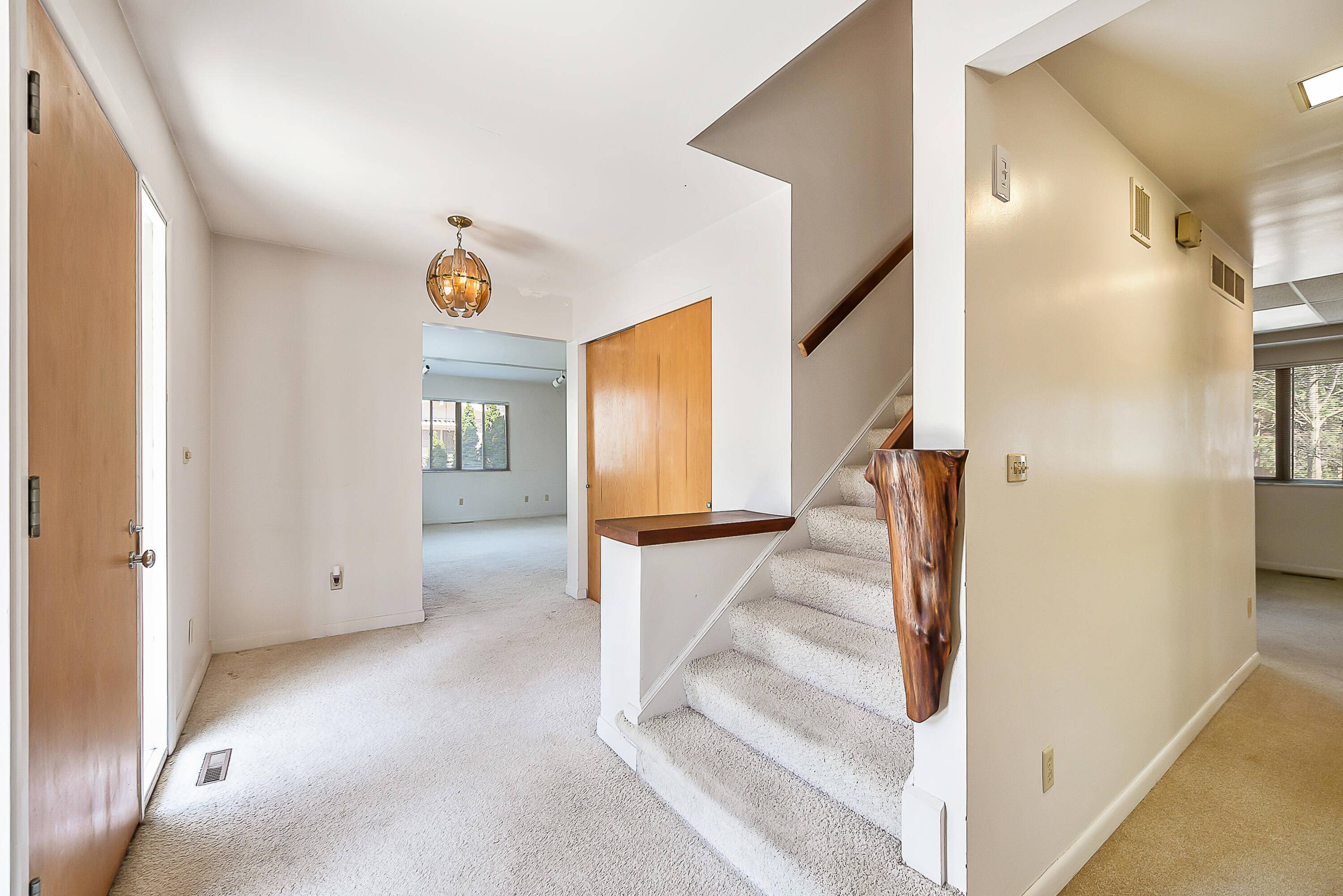 Ann Arbor, MI 48104,1509 Kearney Road