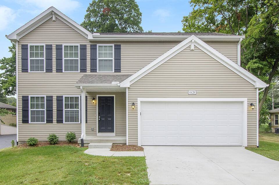 Edwardsburg, MI 49112,71390 Sophie Road