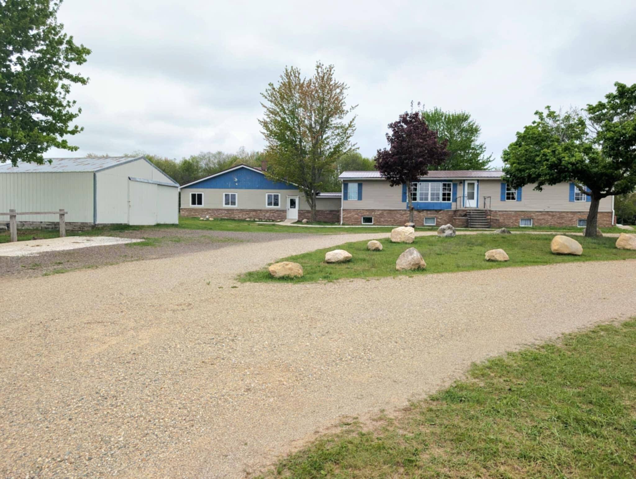 Farwell, MI 48622,11701 N Vandecar Road