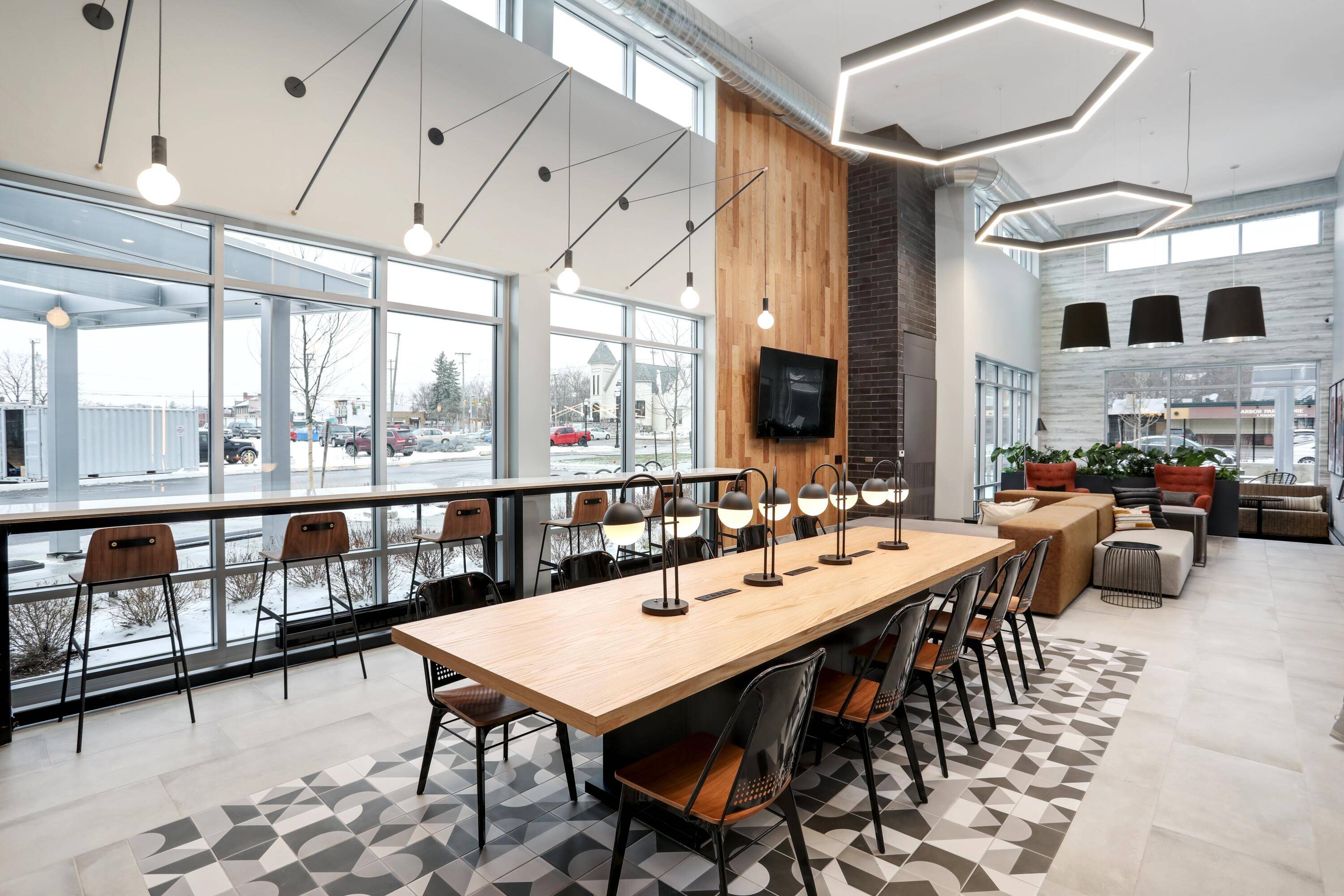 Ann Arbor, MI 48105,1100 Broadway Street #2434