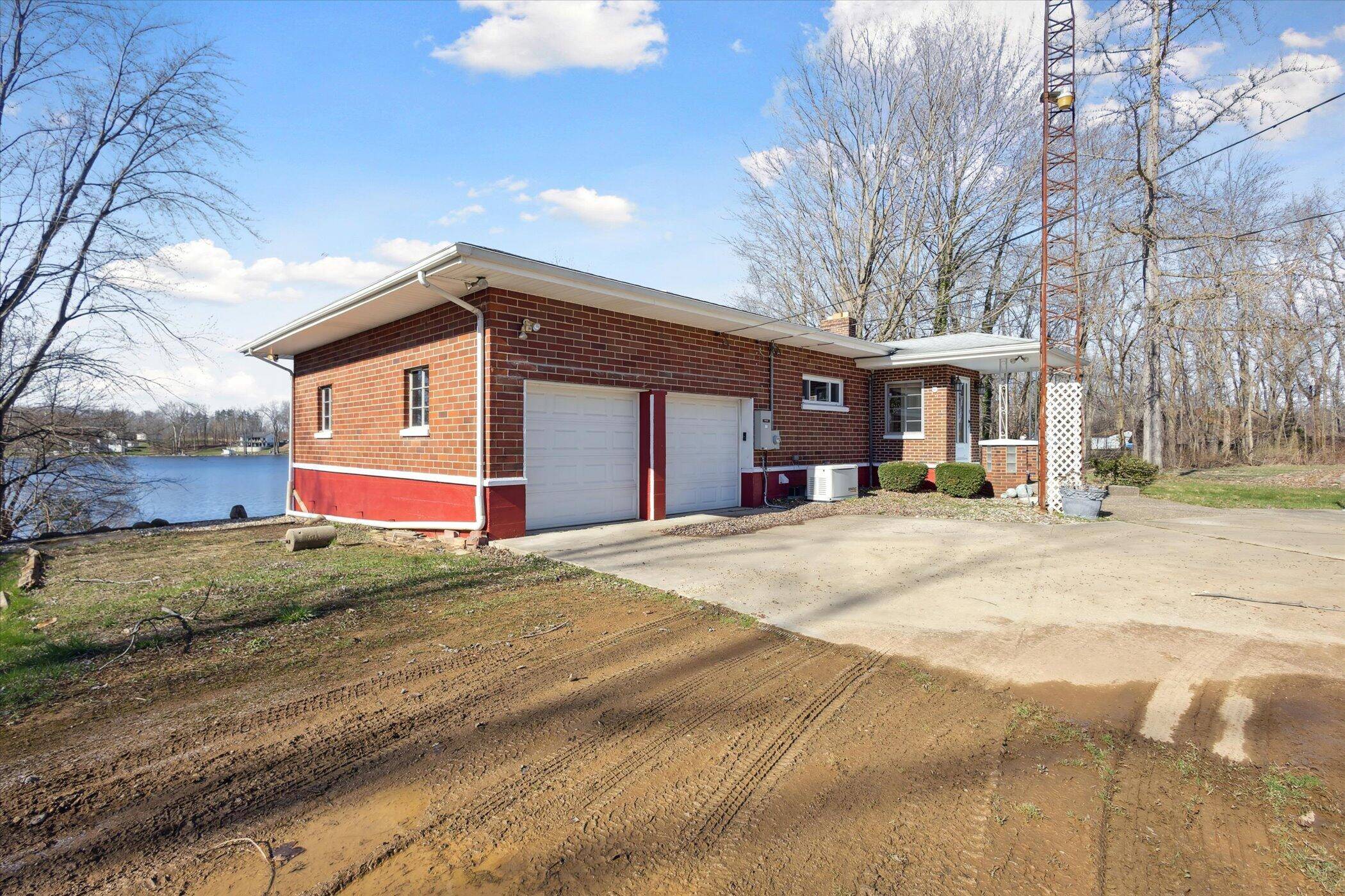 Allegan, MI 49010,140 32nd Street
