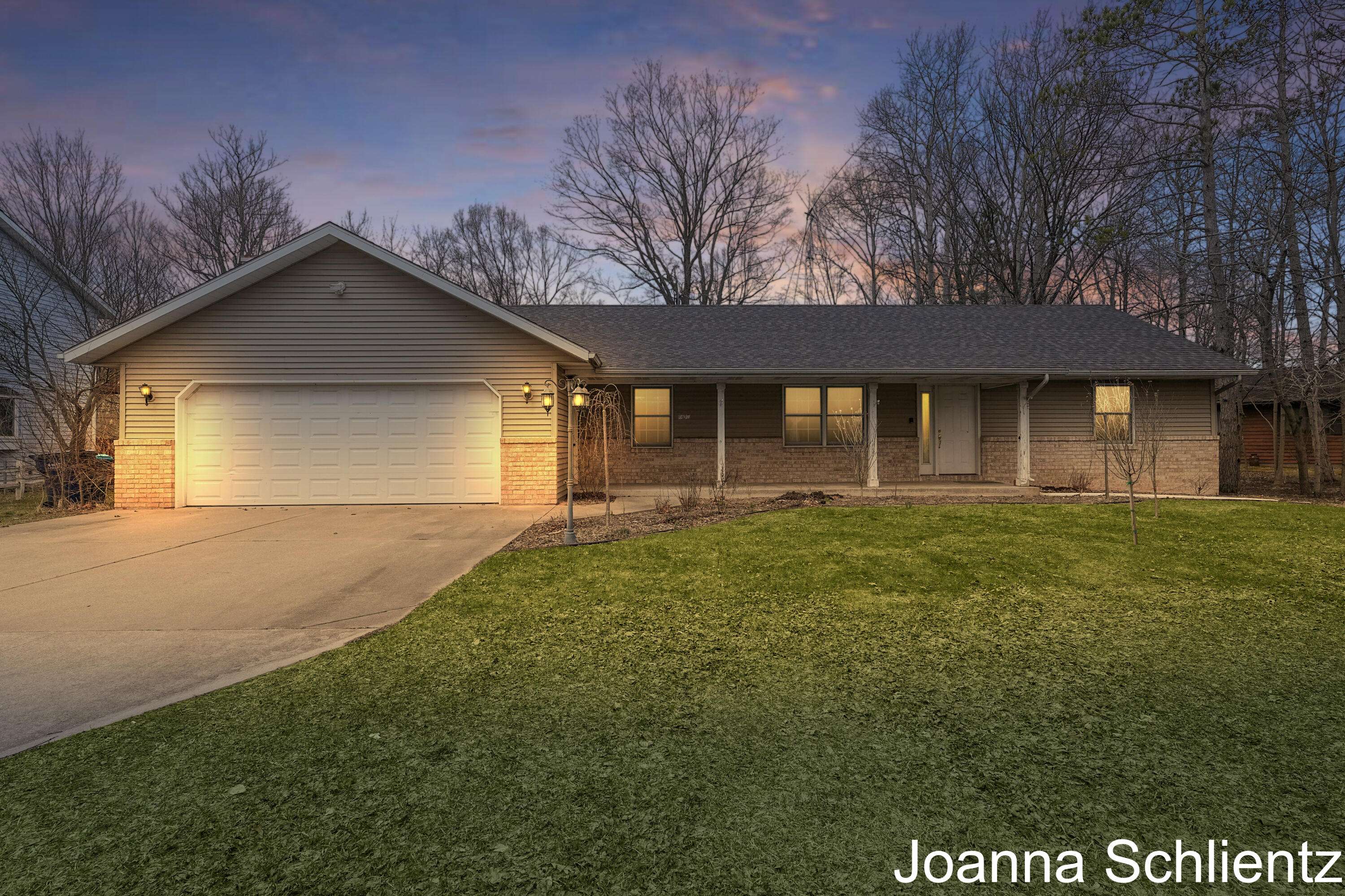 Newaygo, MI 49337,381 Quarterline Street