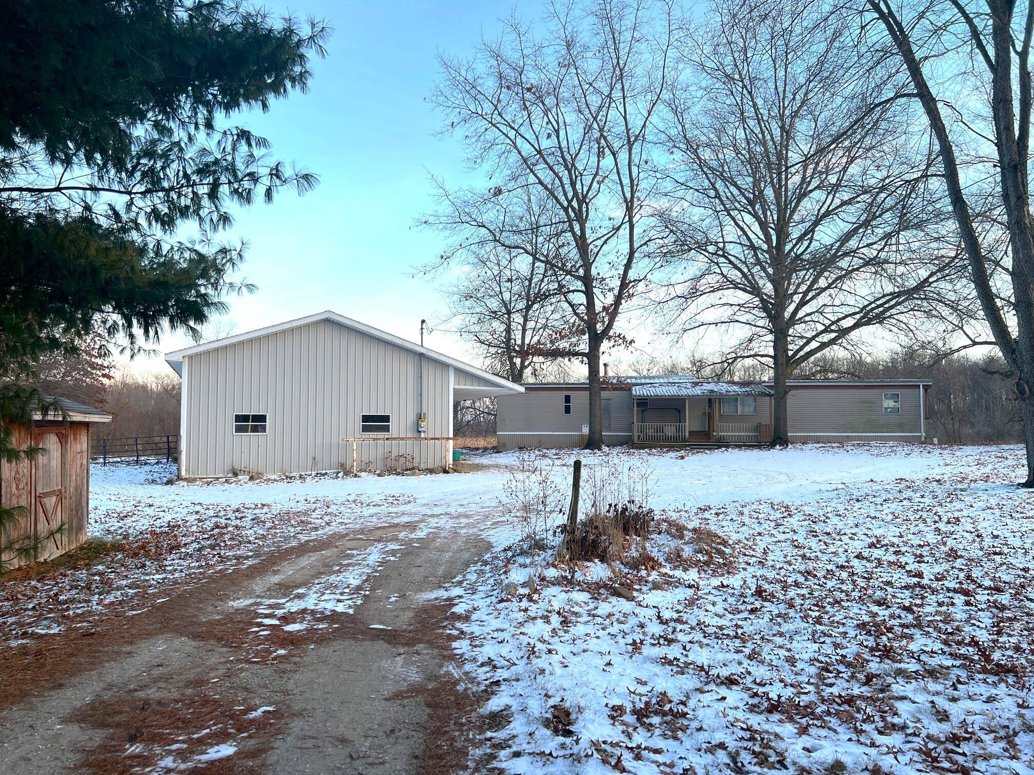 Colon, MI 49040,59445 Farrand Road