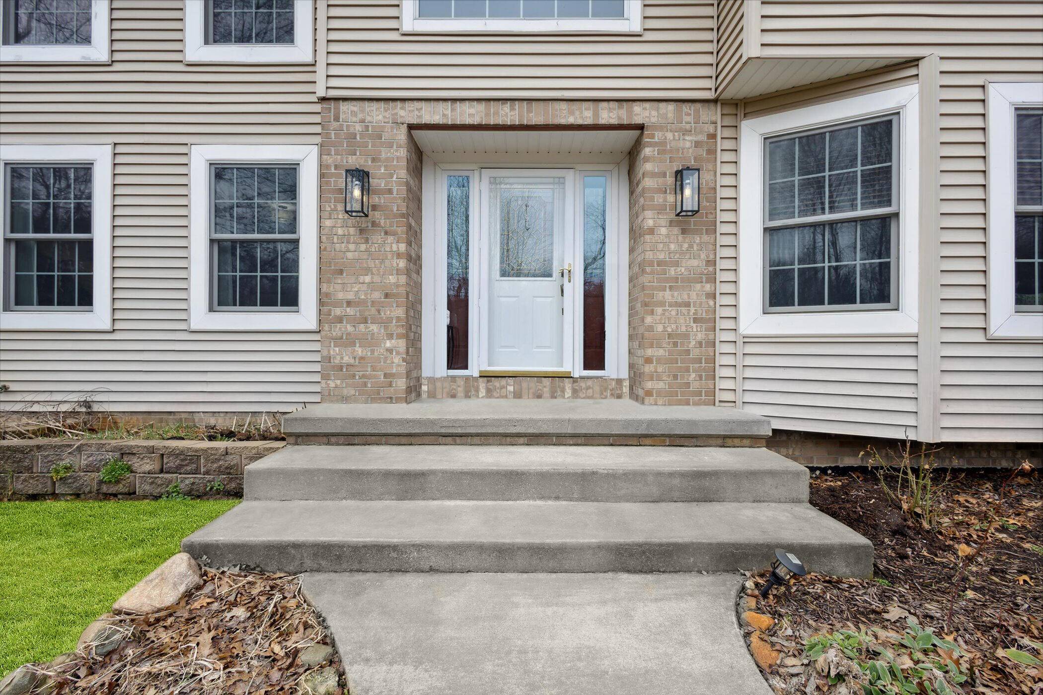 Caledonia, MI 49316,7101 River Glen Drive