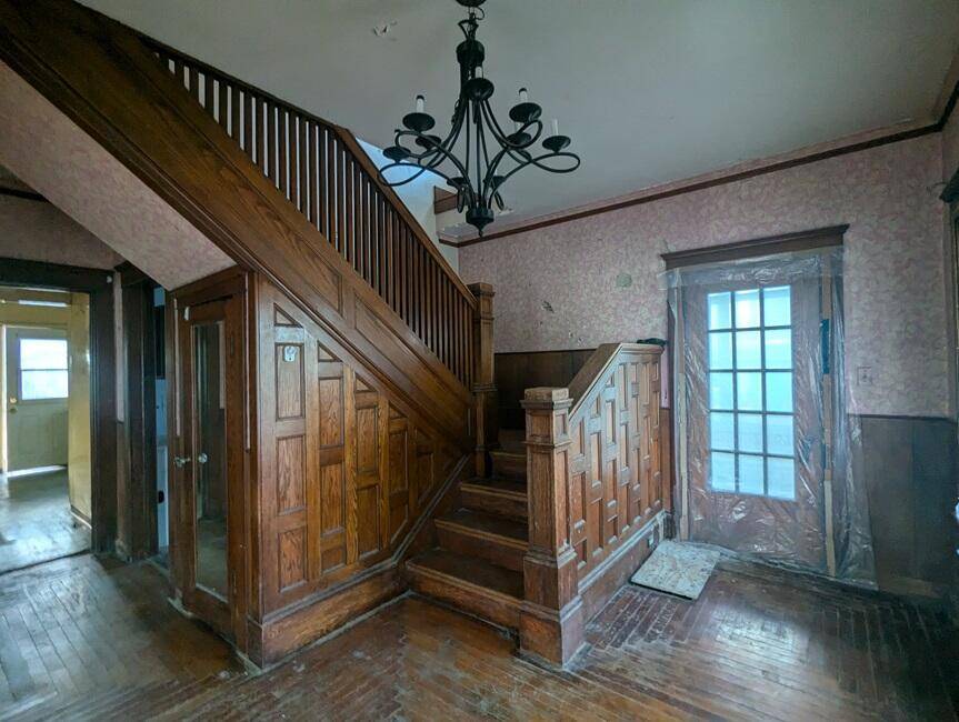 Jackson, MI 49203,1244 Greenwood Avenue