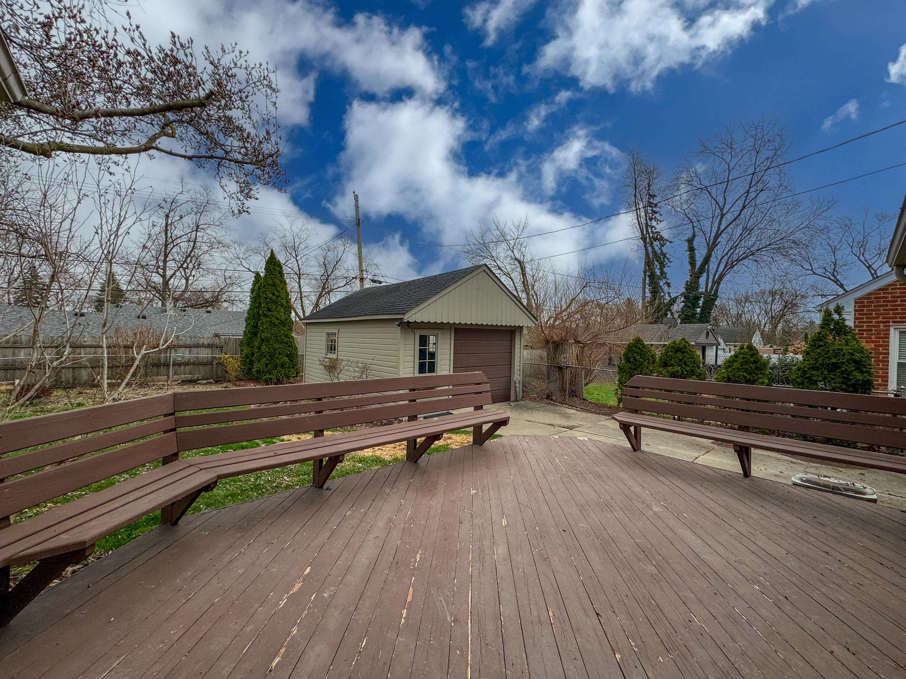Royal Oak, MI 48073,4422 Groveland Avenue