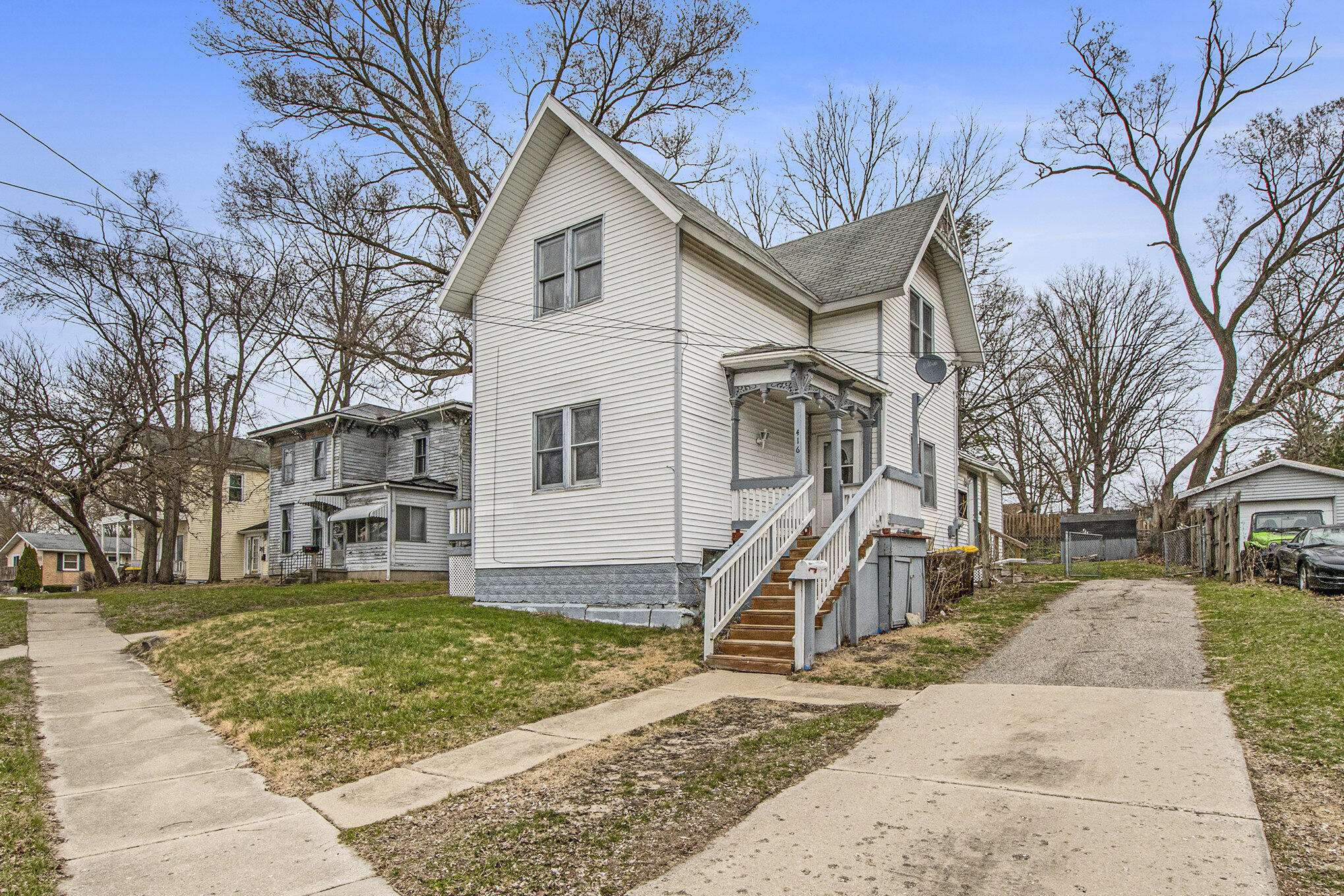 Ionia, MI 48846,416 N Jackson Street