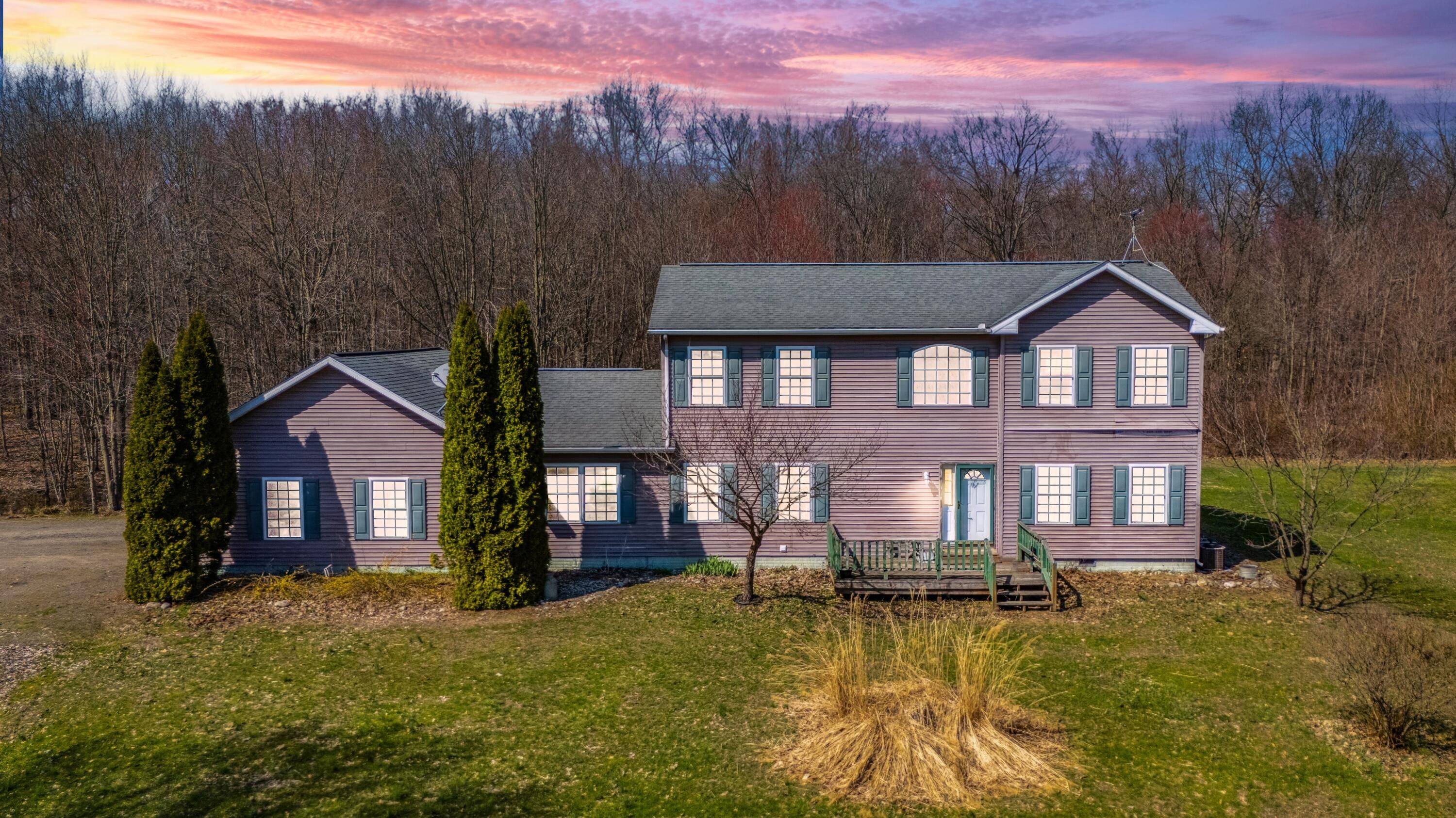 Hartford, MI 49057,57480 72nd Avenue