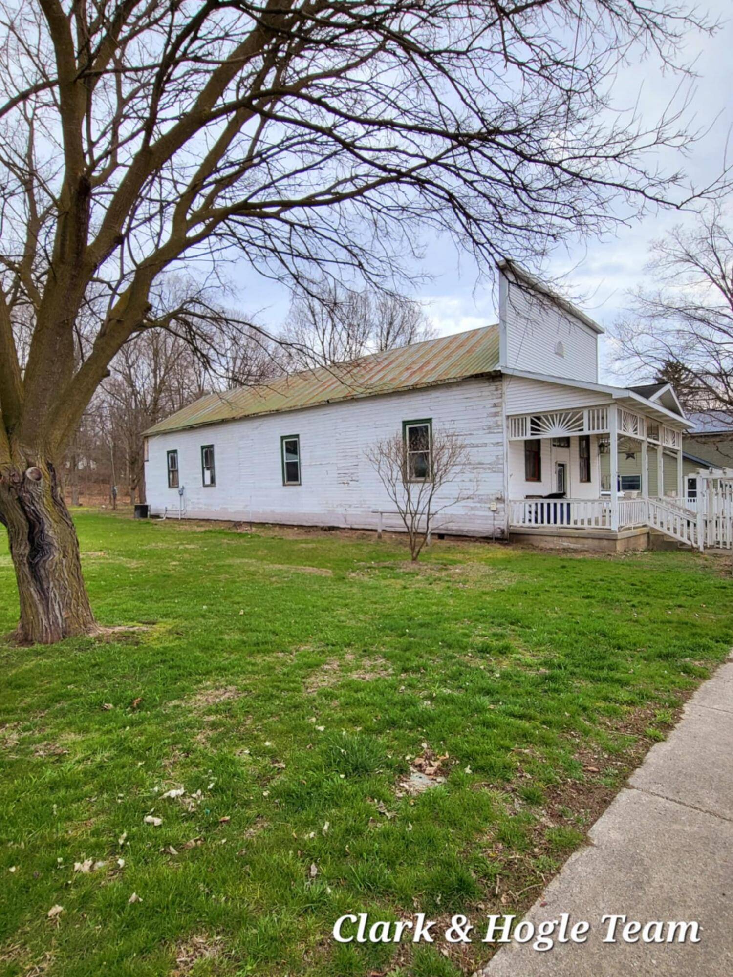 Hubbardston, MI 48845,214 E Main Street