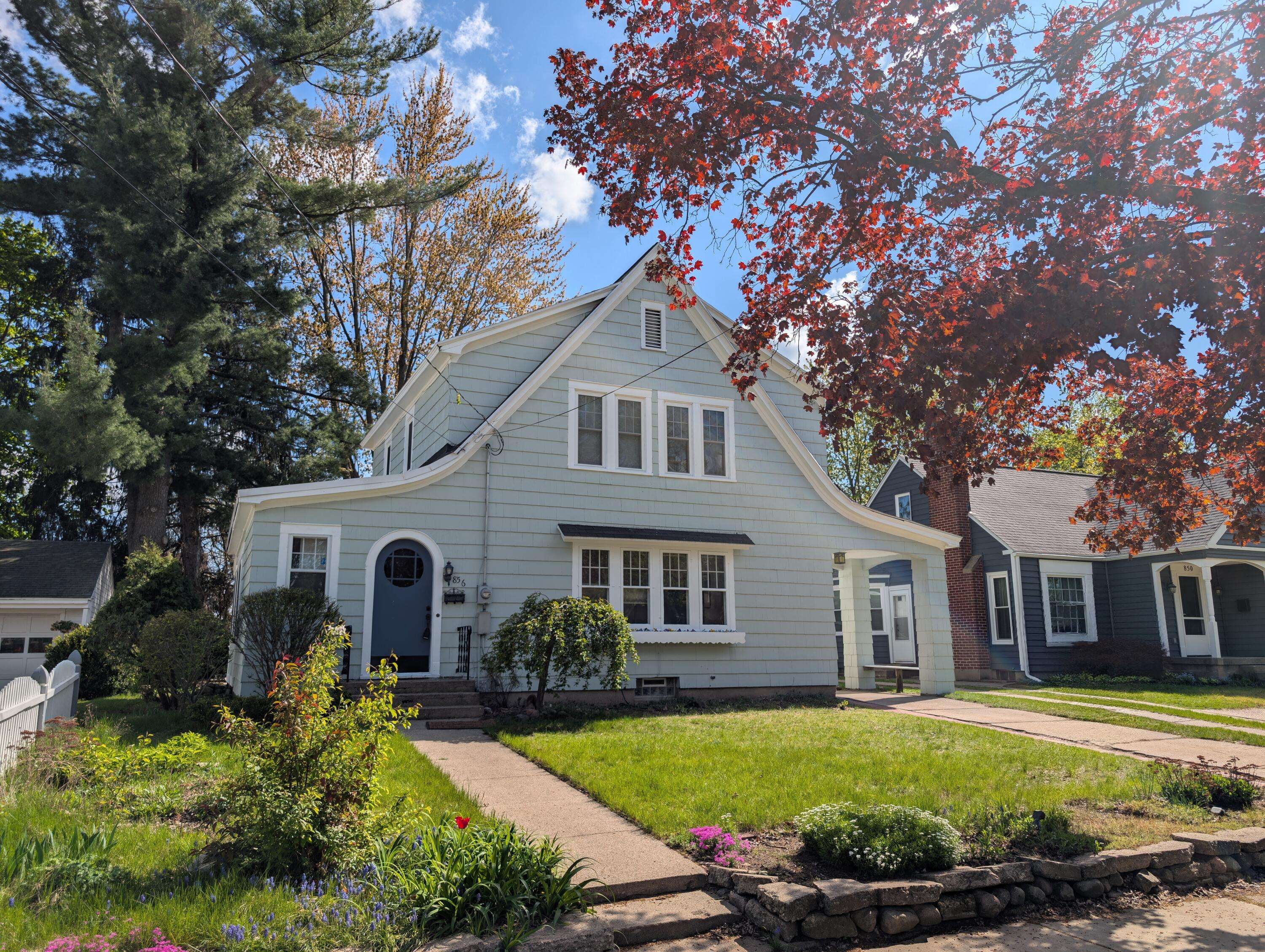Grand Rapids, MI 49507,856 S Ottillia SE Street