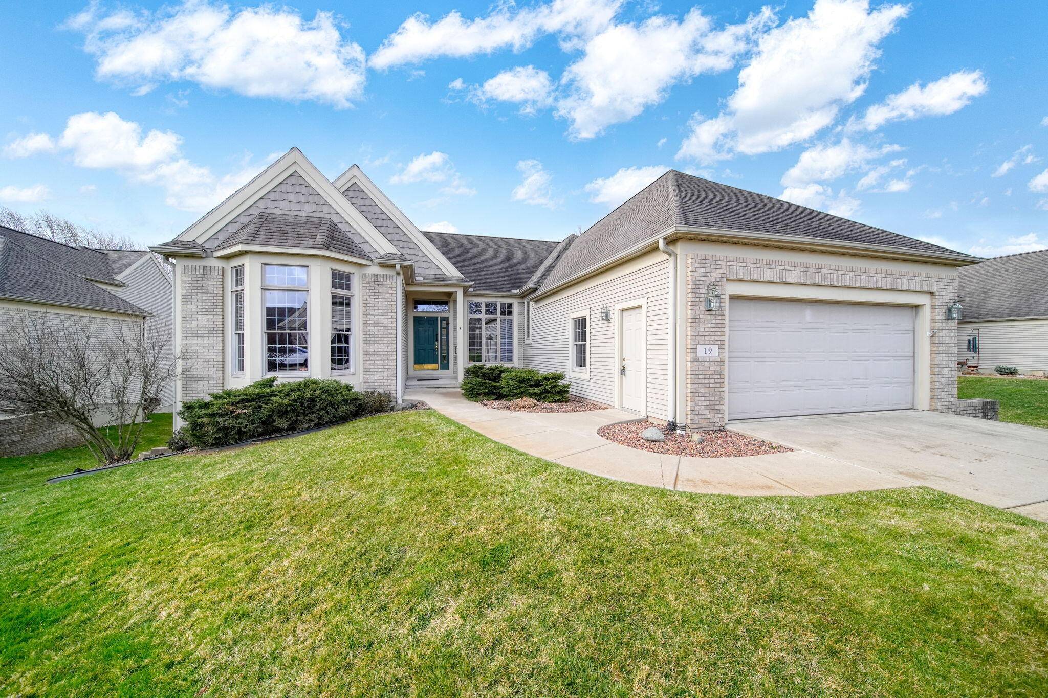 Jackson, MI 49203,19 Wildflower Way