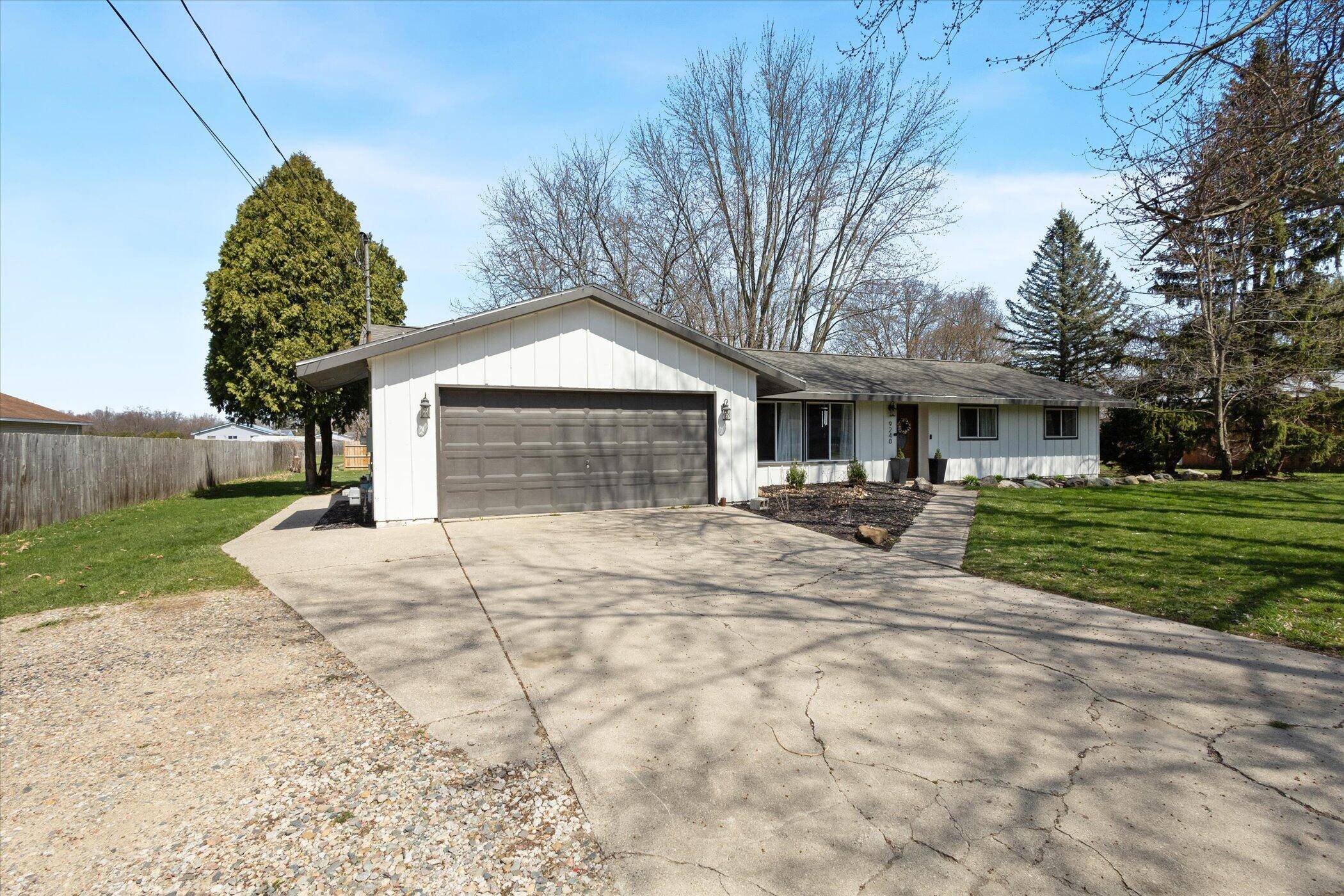 Jackson, MI 49201,9240 Cady Road