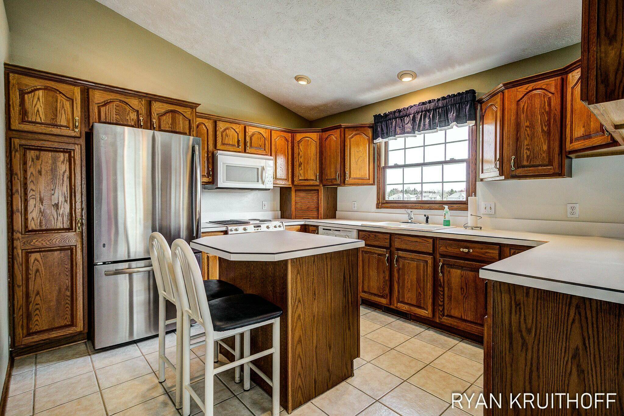 Zeeland, MI 49464,3076 Regency Parkway