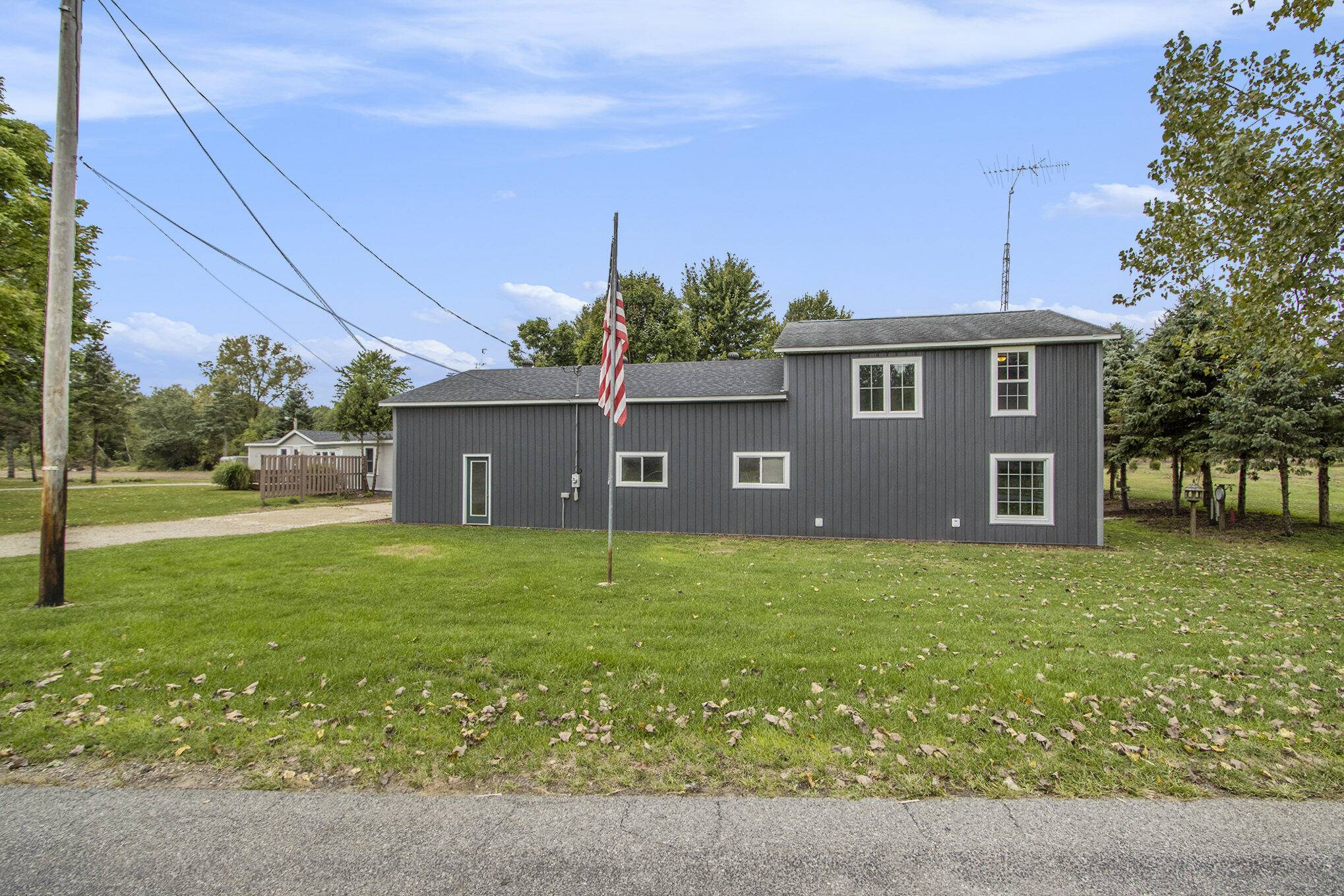 Lawton, MI 49065,710 Ewing Road