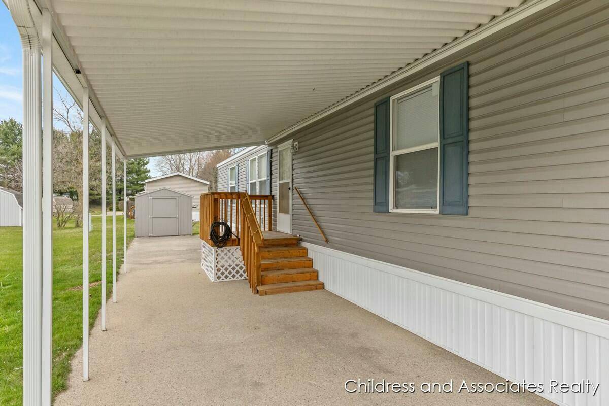 Belmont, MI 49306,7381 Woods Edge NE Drive