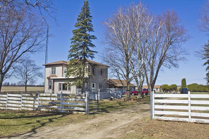 Dowagiac, MI 49047,25544 Gage Street