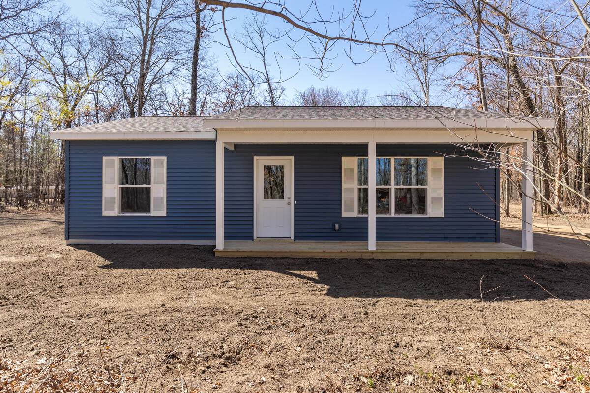 Howard City, MI 49329,8992 Mackinaw Trail