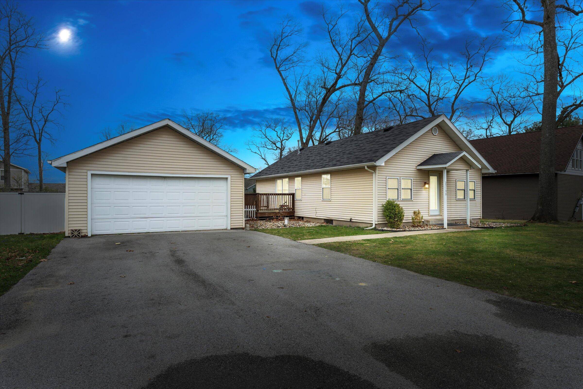 Edwardsburg, MI 49112,23198 South Street