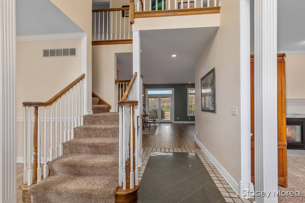 Rockford, MI 49341,7174 Loma Linda Drive