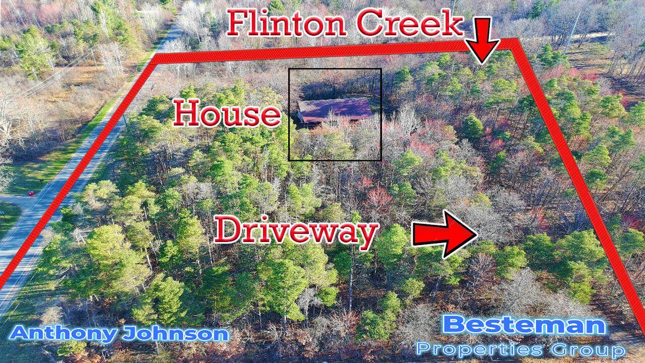 White Cloud, MI 49349,302 N Spruce Avenue