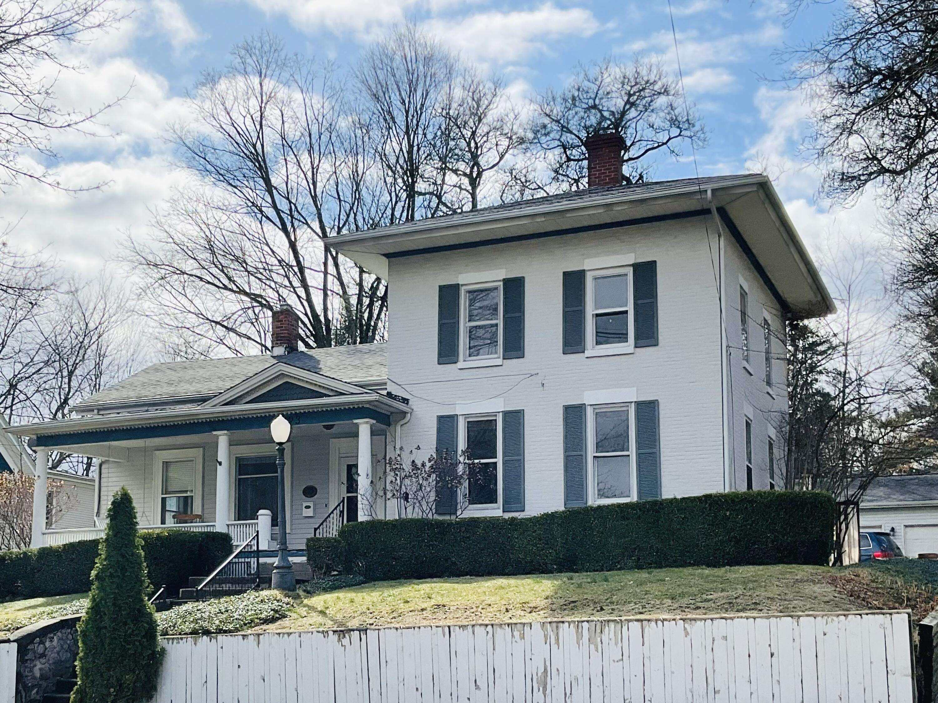 Marshall, MI 49068,323 N Marshall Avenue