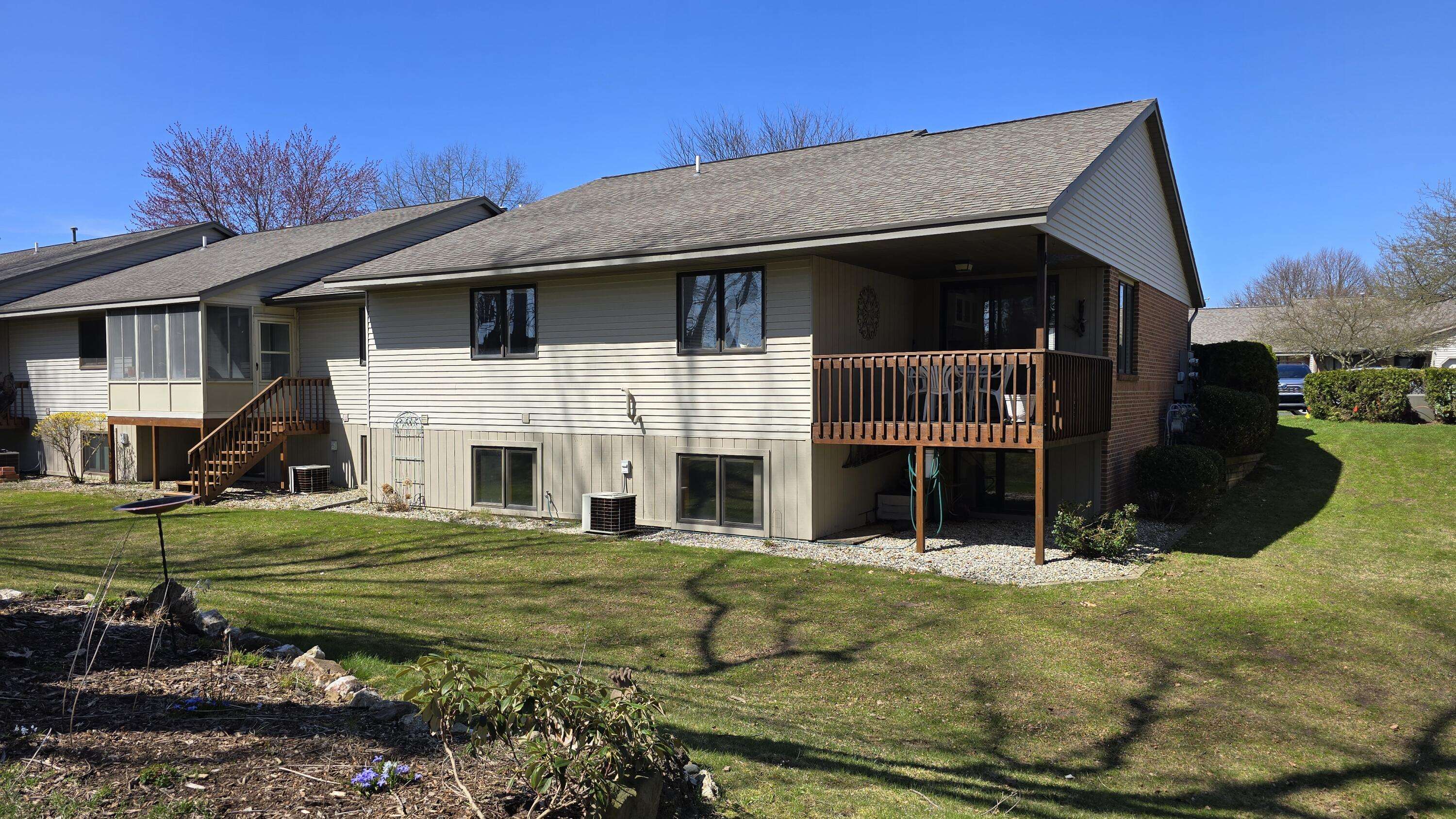 Holland, MI 49423,893 Harvest Drive