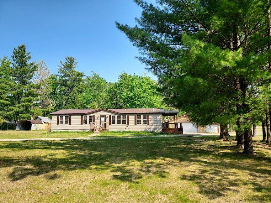 Idlewild, MI 49642,8458 S Broadway