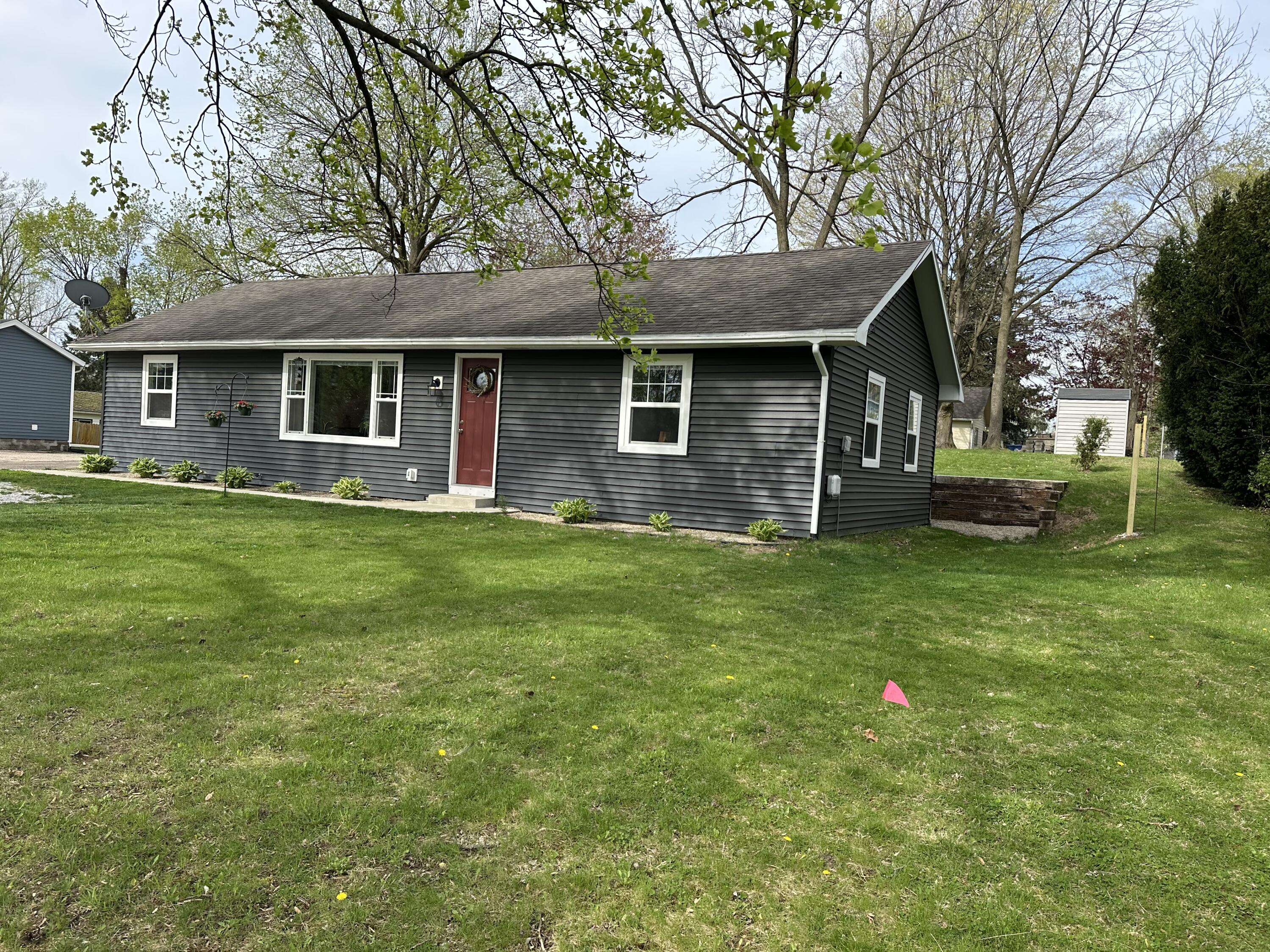 Cassopolis, MI 49031,125 N 2nd Street