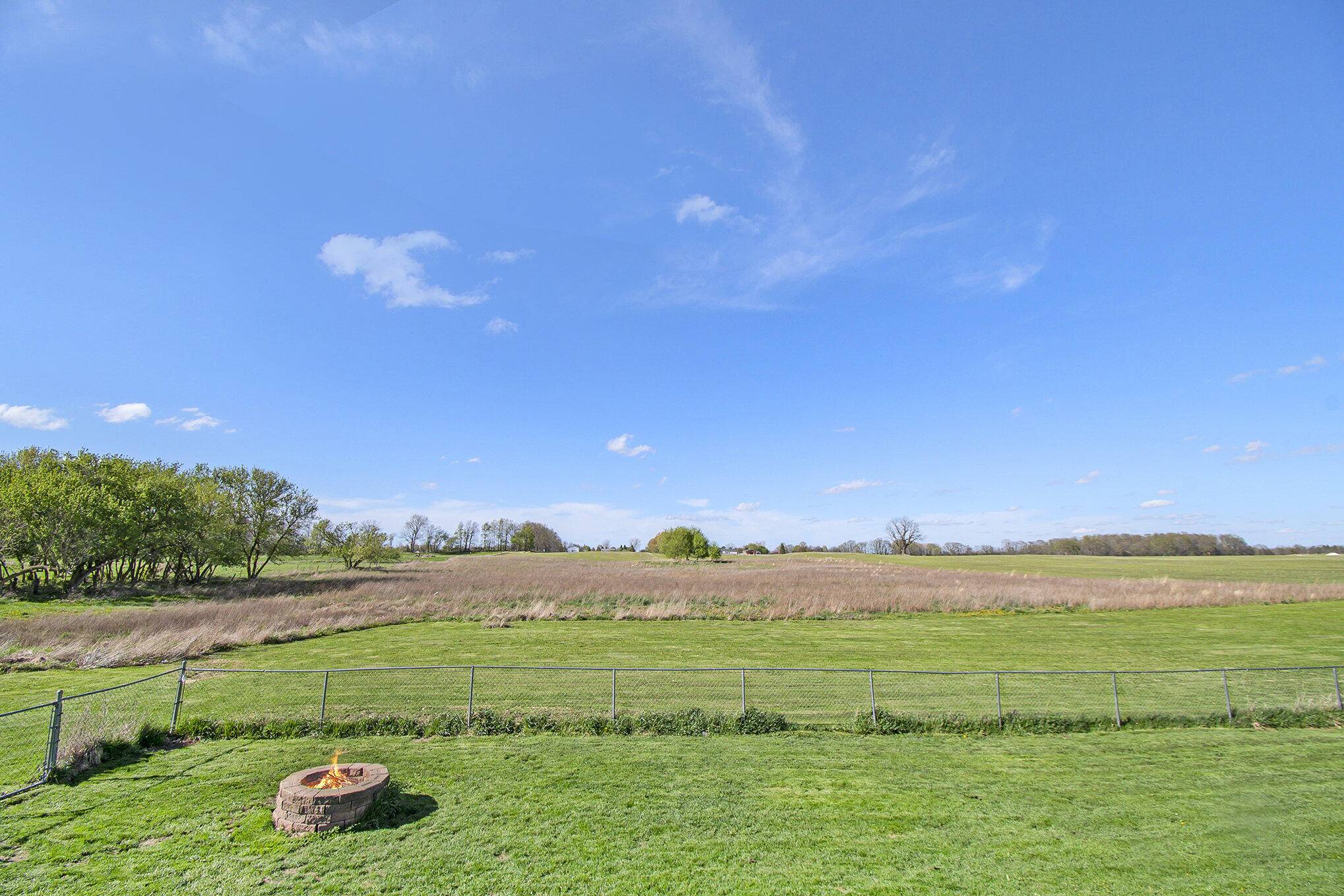 Eaton Rapids, MI 48827,6253 Mills Highway