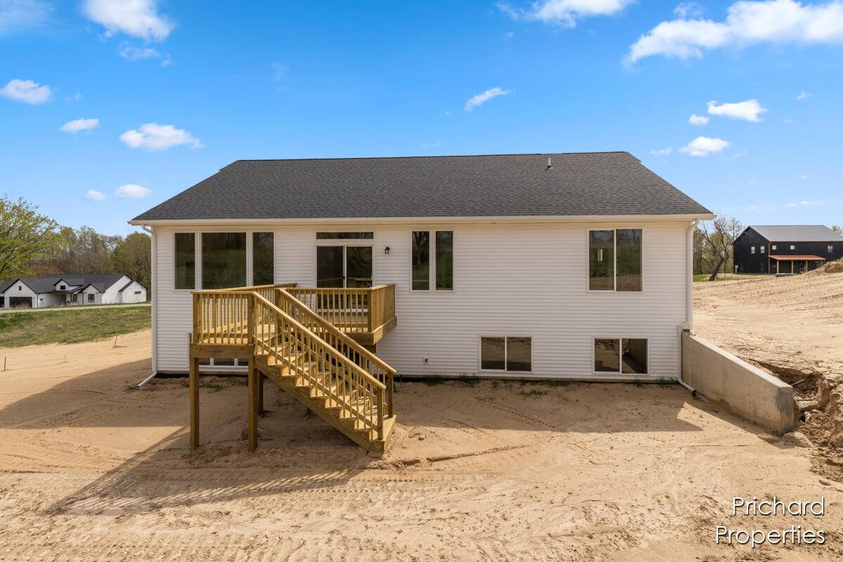 Alto, MI 49302,12491 Agate SE Court