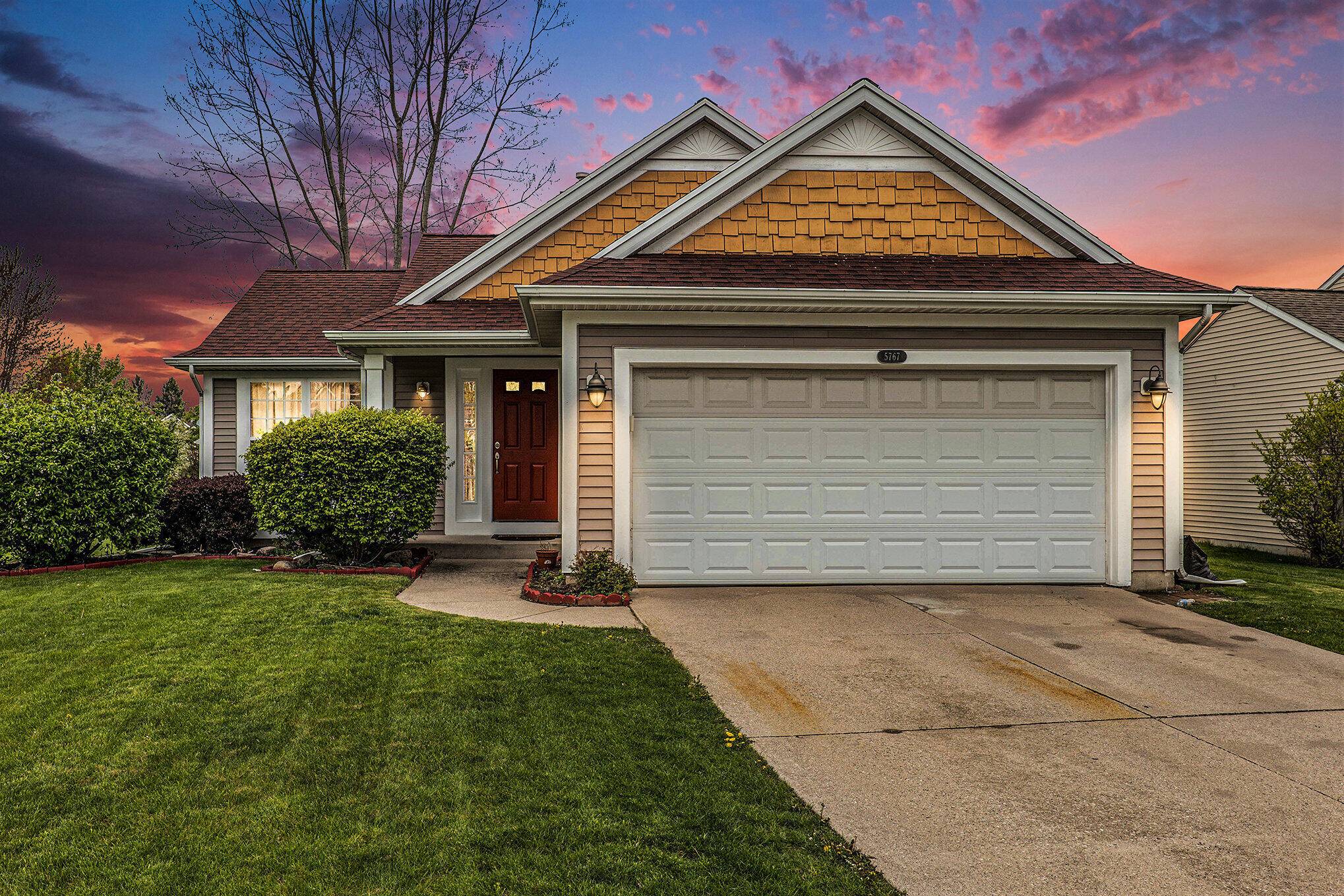 Kentwood, MI 49512,5767 E Grove SE Drive