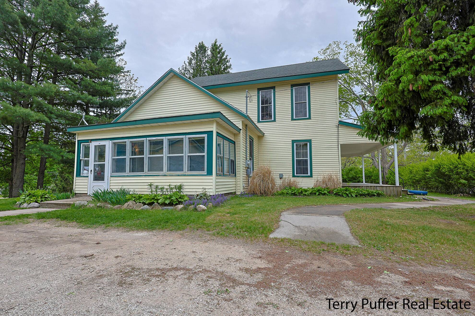 White Cloud, MI 49349,12 N North Street