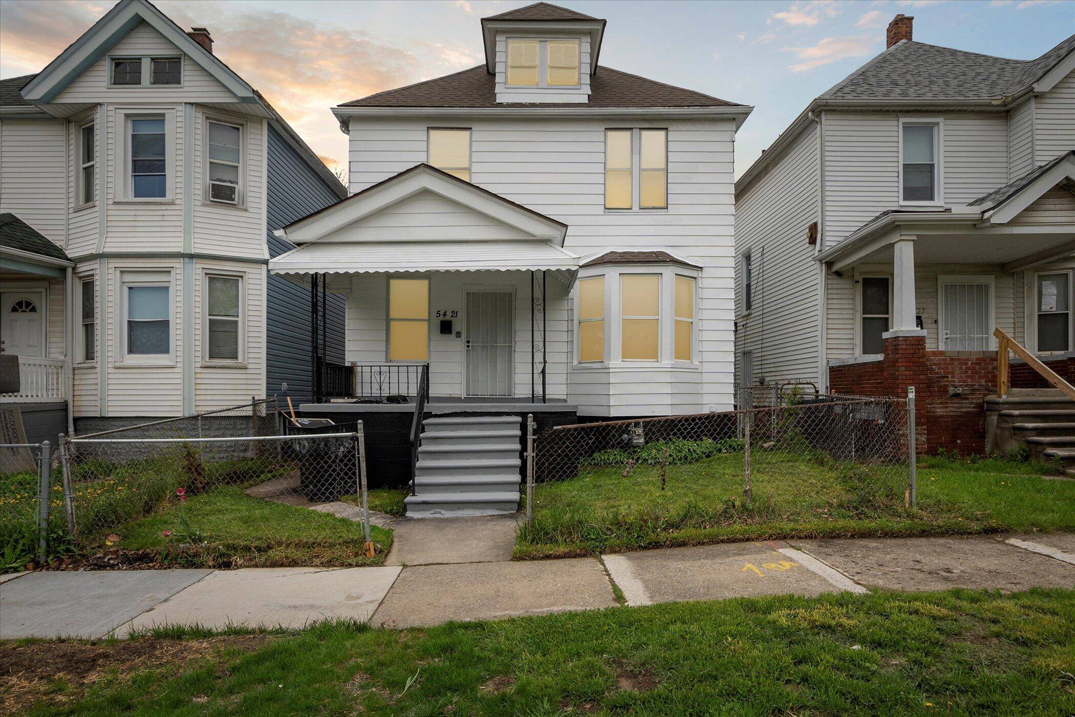 Detroit, MI 48213,5421 Fischer Street