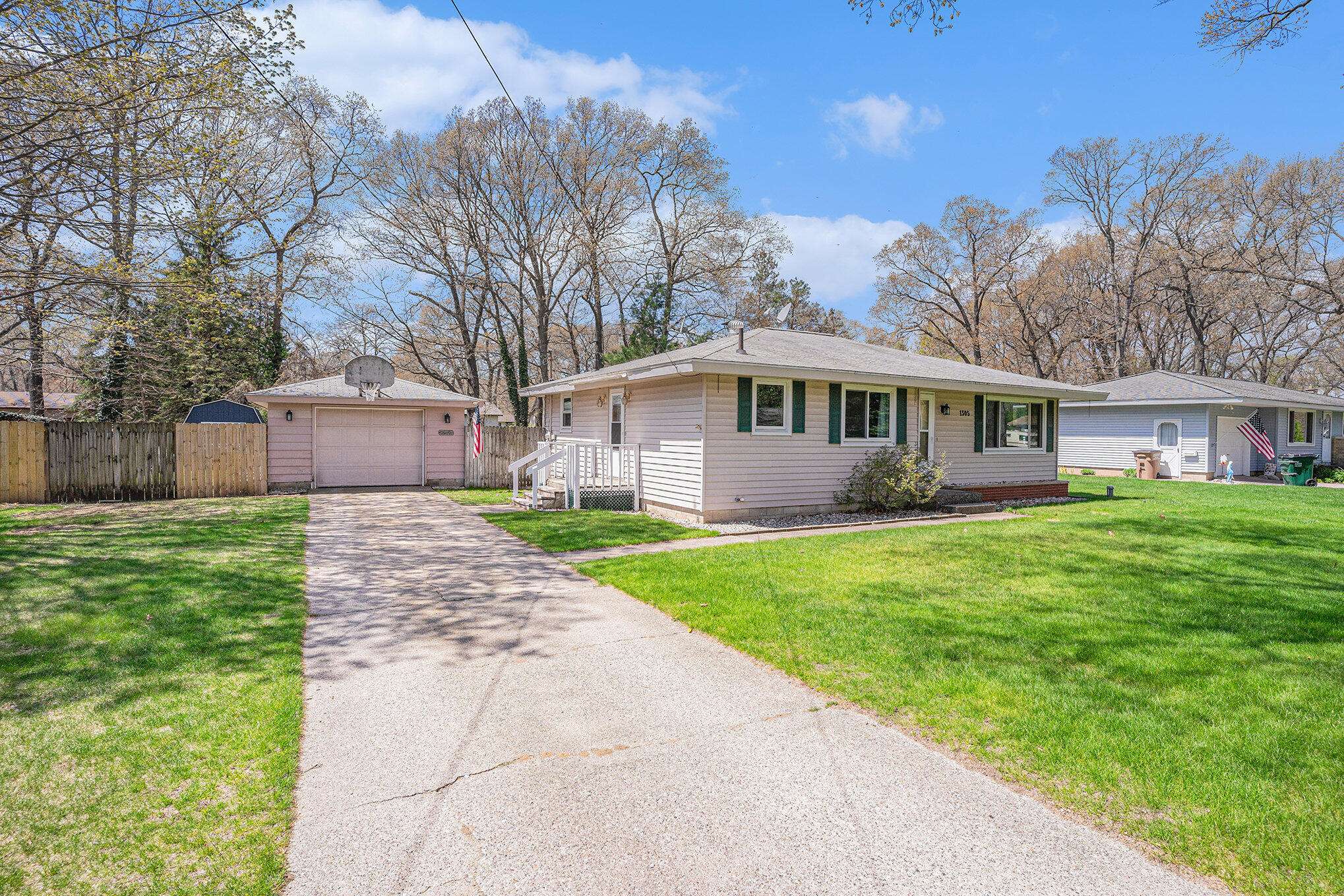 Muskegon, MI 49445,1305 Joslyn Road