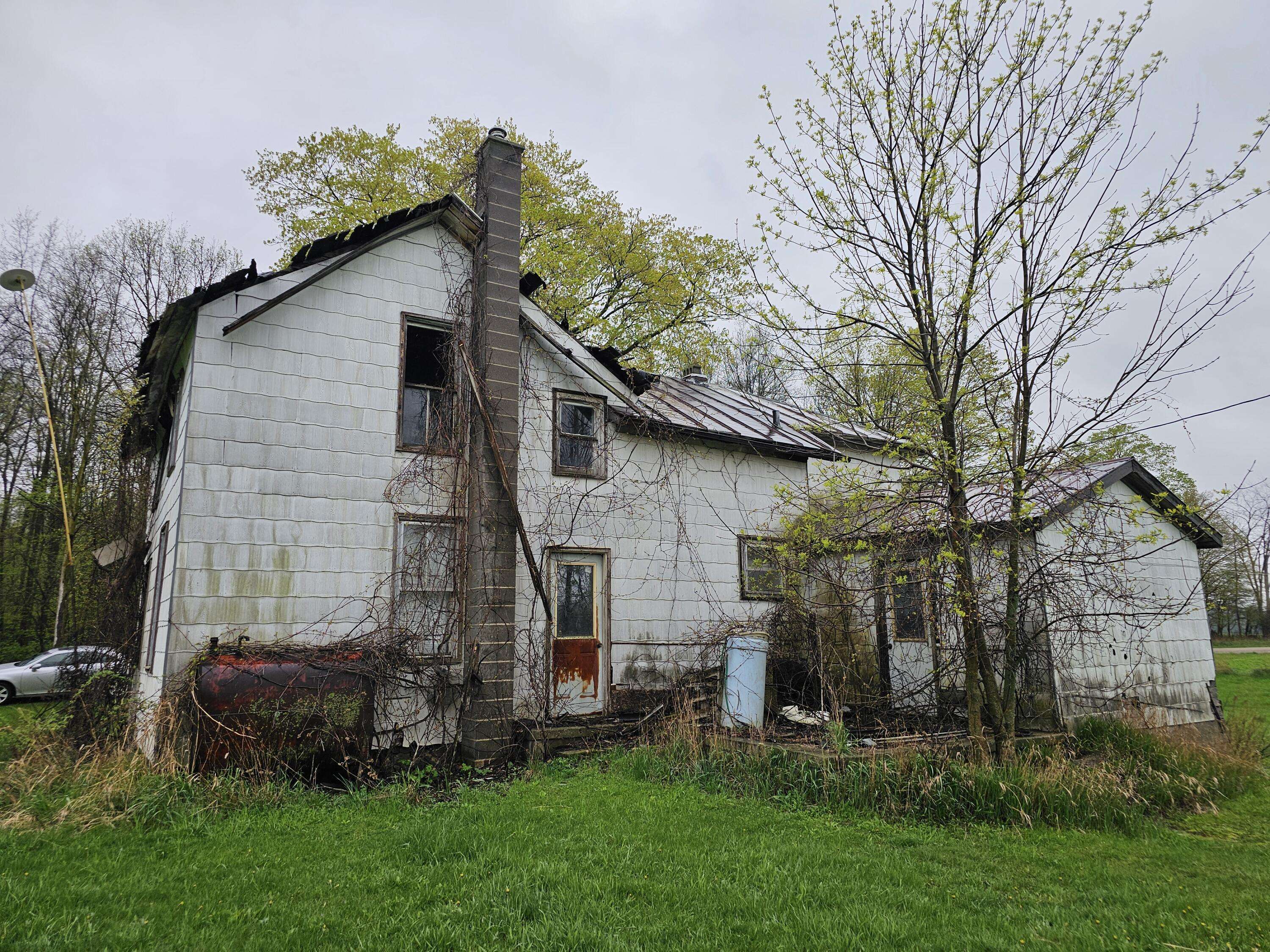 Muir, MI 48860,7697 Hogan Road