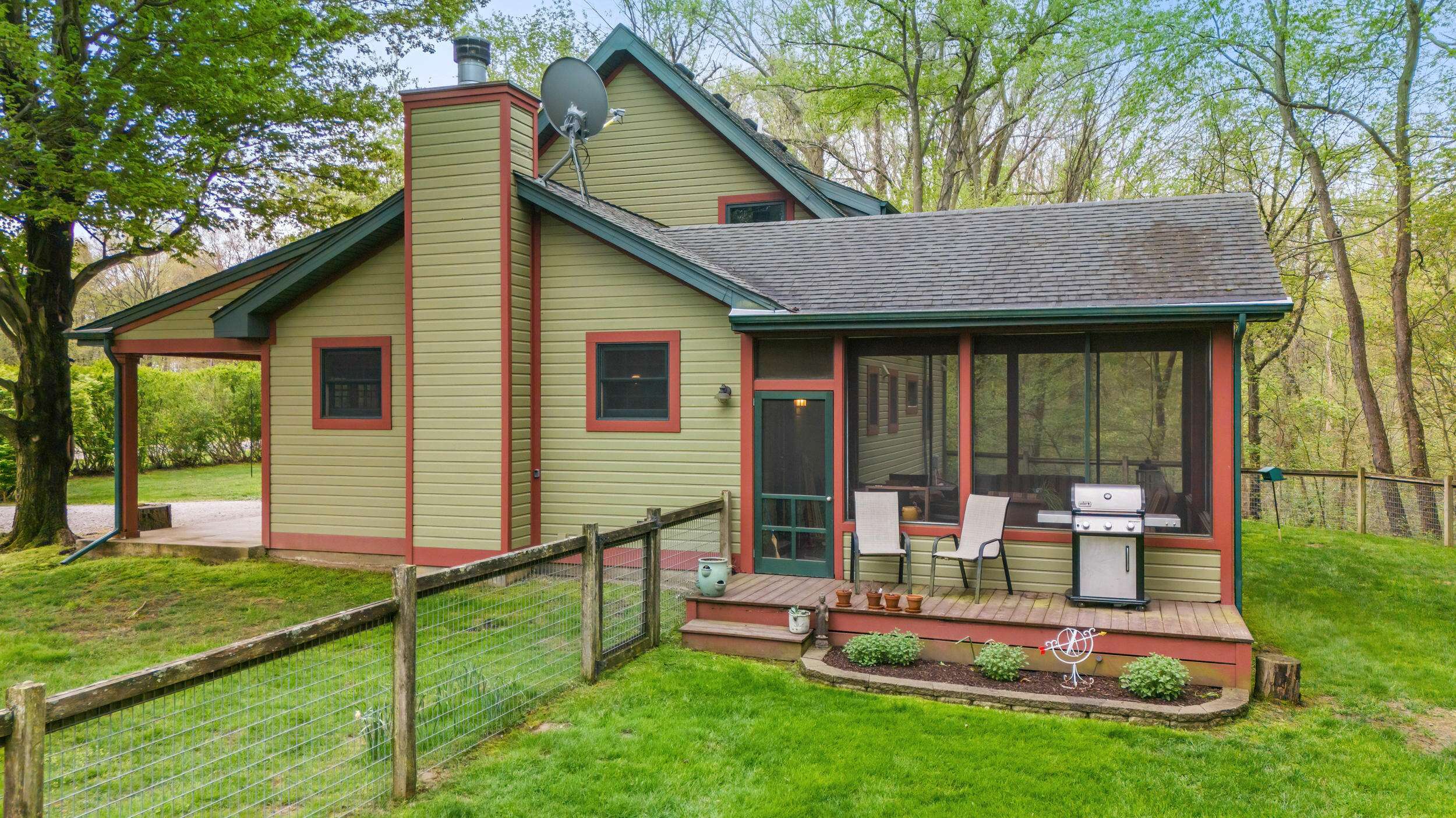 Three Oaks, MI 49128,16434 Basswood Road