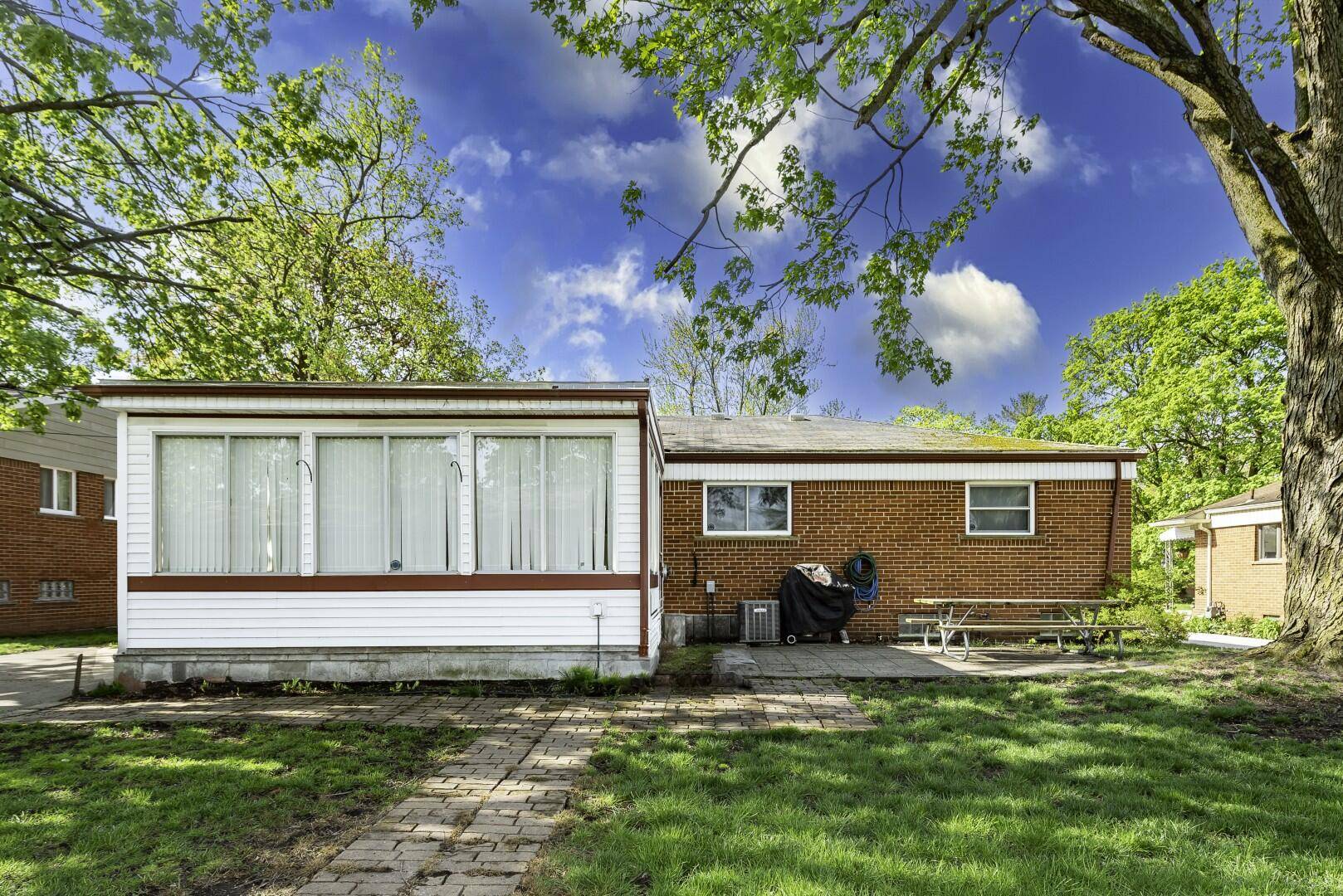 Ypsilanti, MI 48197,1620 Whittier Road