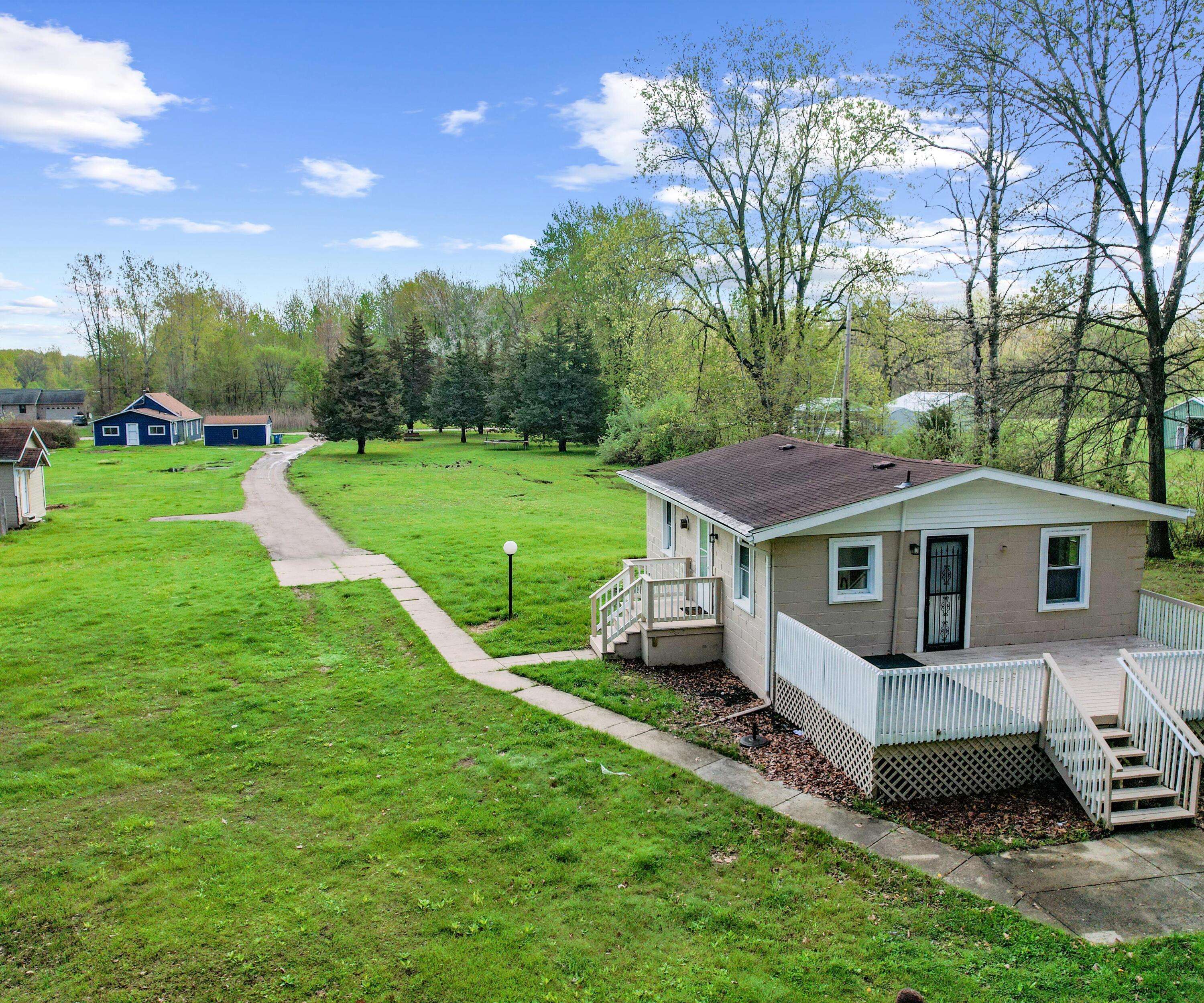 Belleville, MI 48111,24118 /108 Martinsville Road