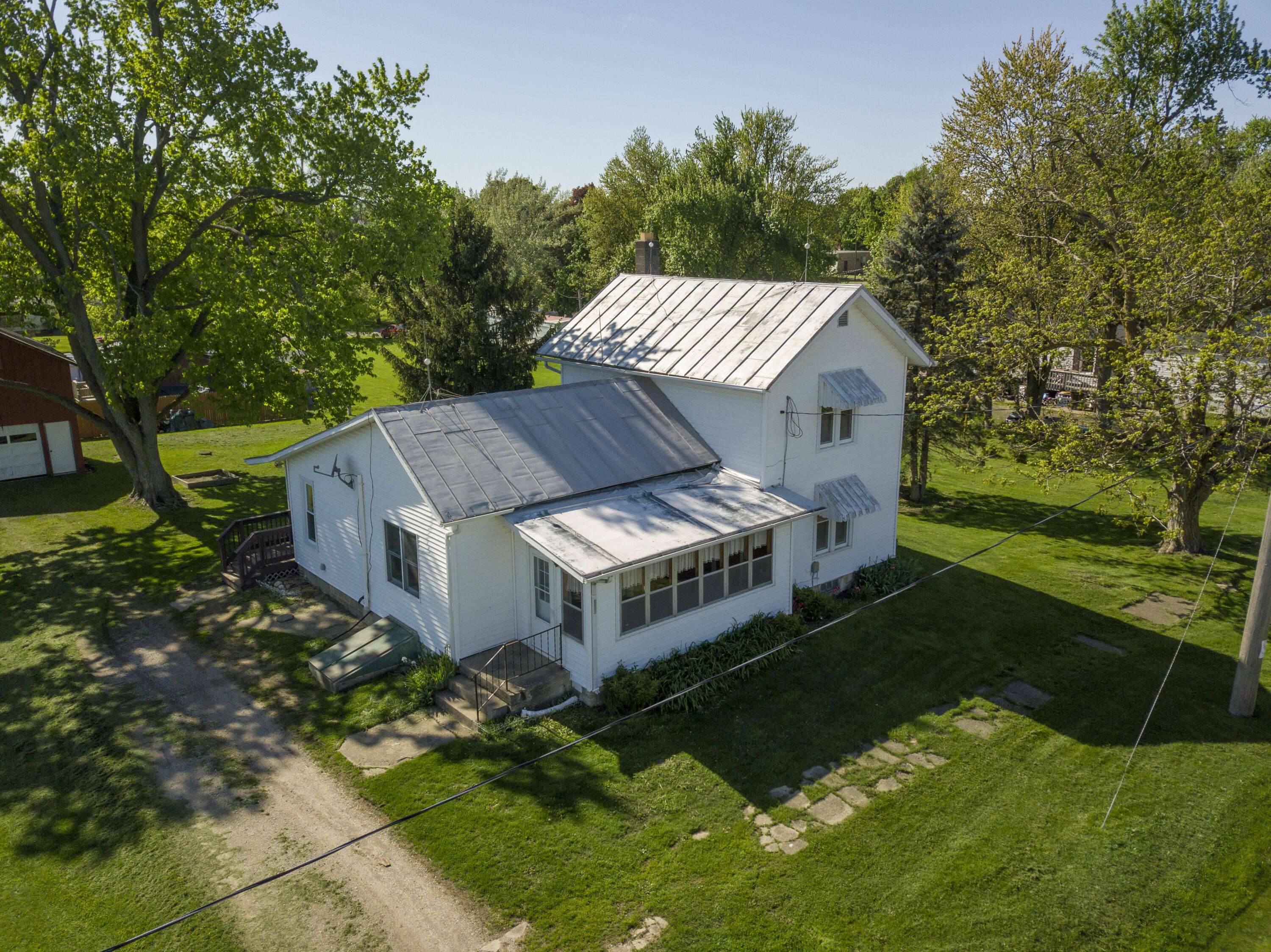 Waldron, MI 49288,120 S Mackinaw Street