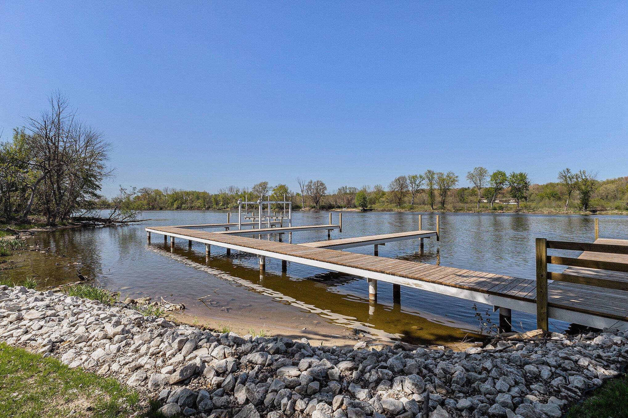 Grand Haven, MI 49417,10371 N Cedar Drive #5