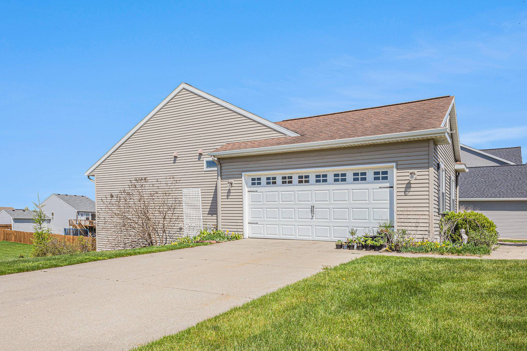 Caledonia, MI 49316,1691 Crescent Pointe SE Drive