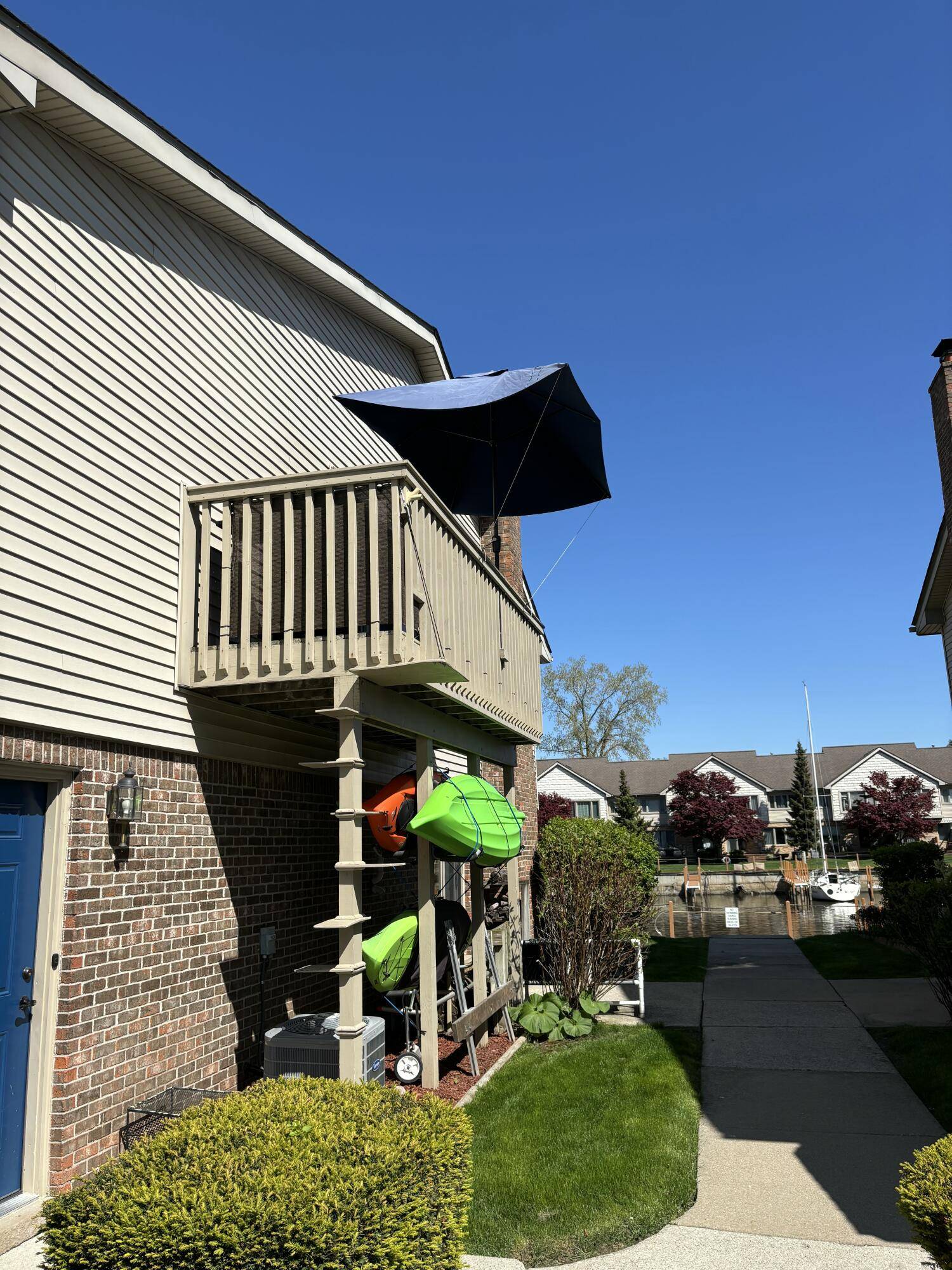 Grosse Ile, MI 48138,27880 Reo Road #D