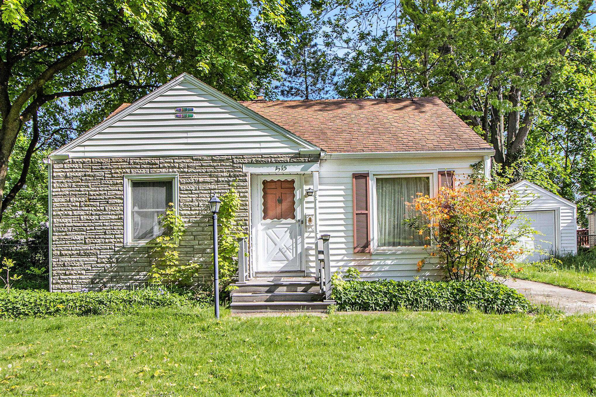 Kalamazoo, MI 49001,1515 Fulton Street