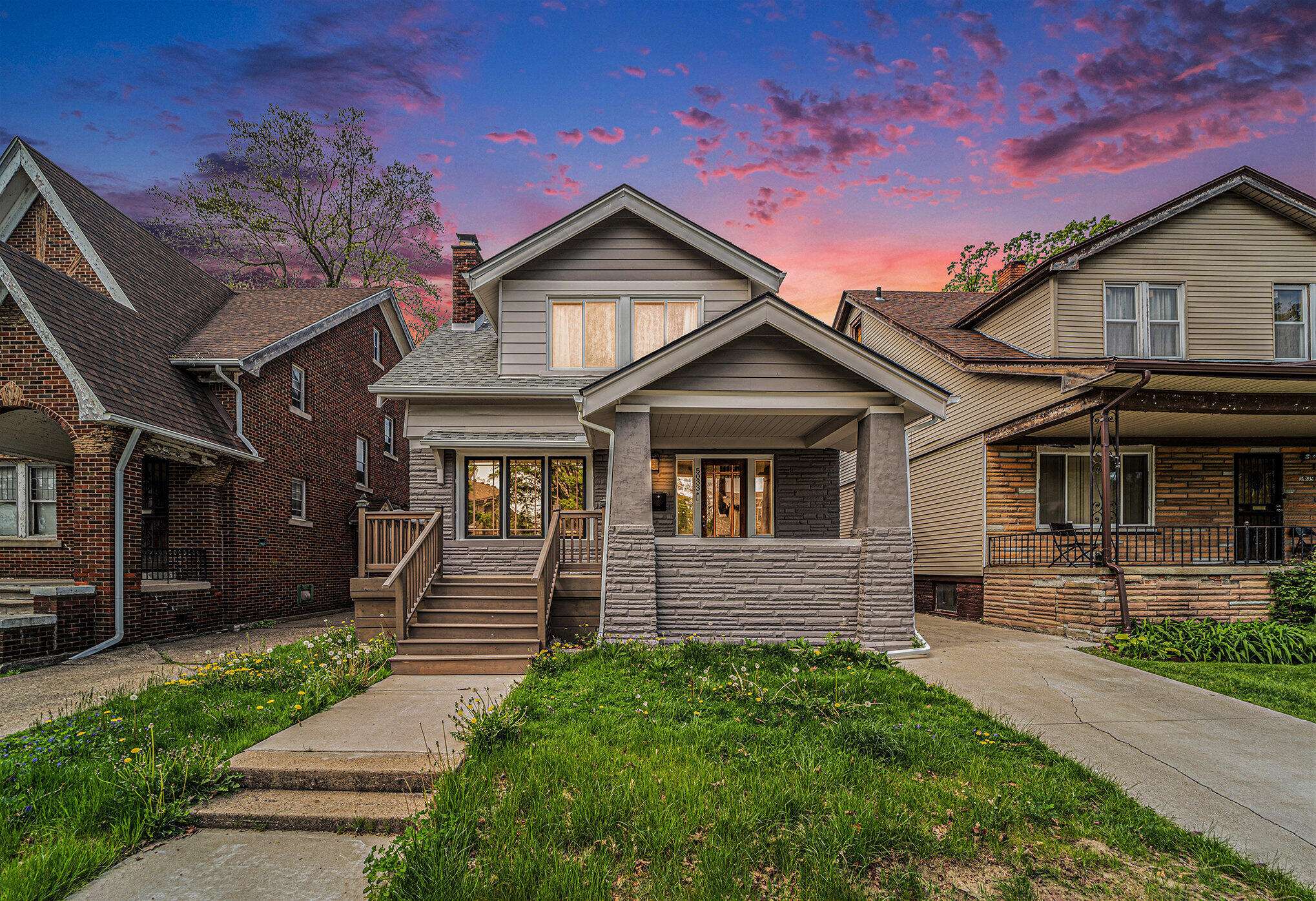 Detroit, MI 48213,5033 Burns Street