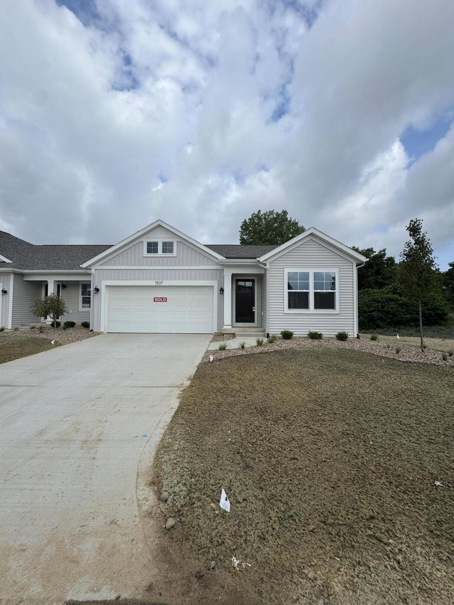 Kalamazoo, MI 49009,1537 N Village Circle