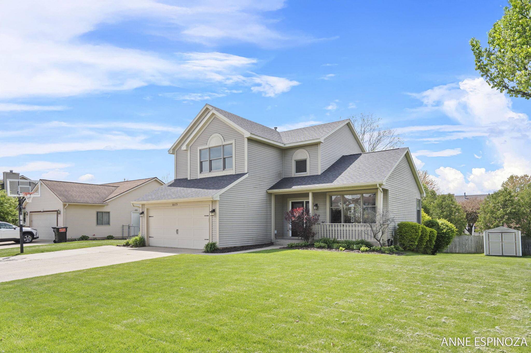 Caledonia, MI 49316,6623 Vantage SE Drive