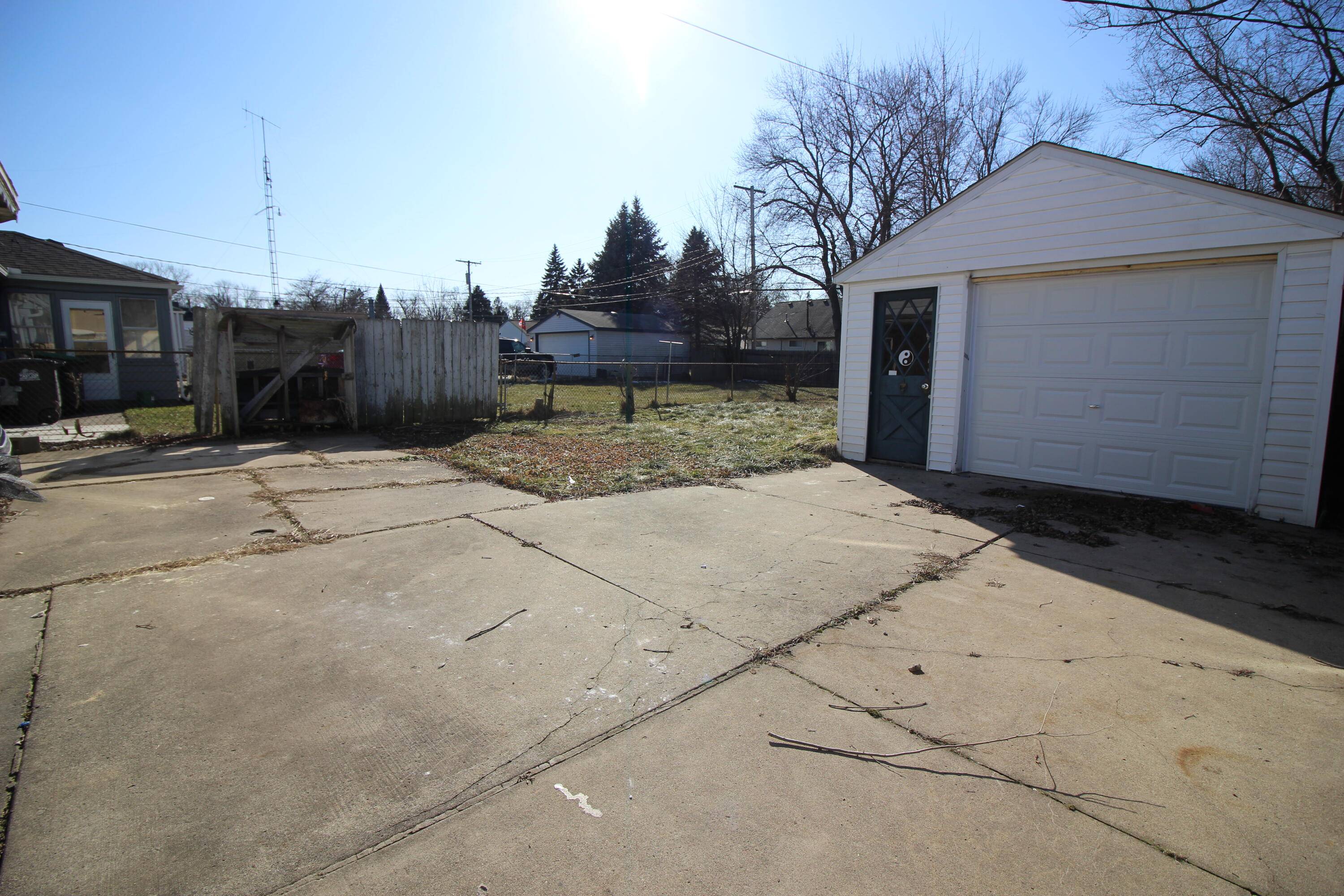 Taylor, MI 48180,11436 Syracuse Street