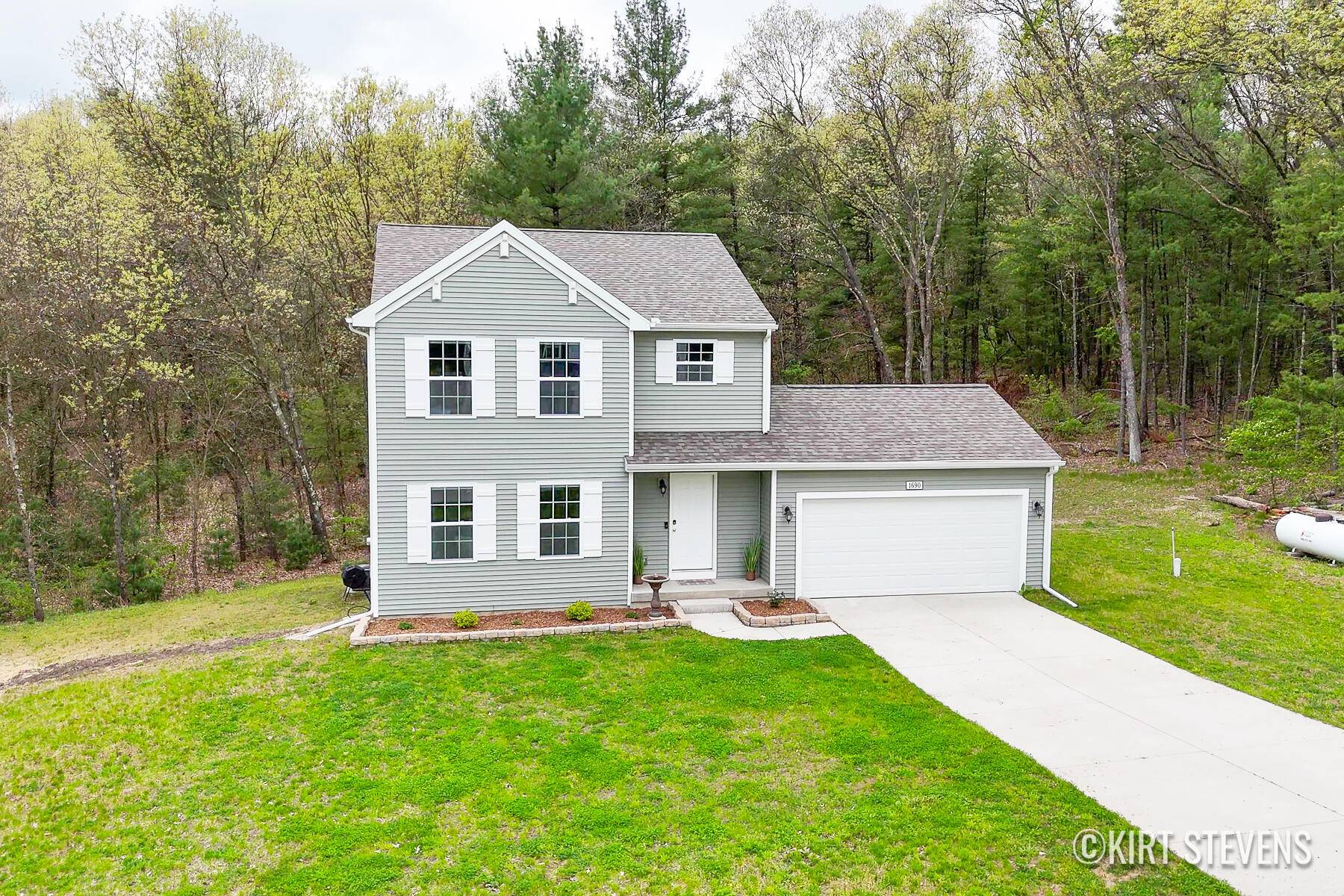 Allegan, MI 49010,1690 Ryan Woods Drive