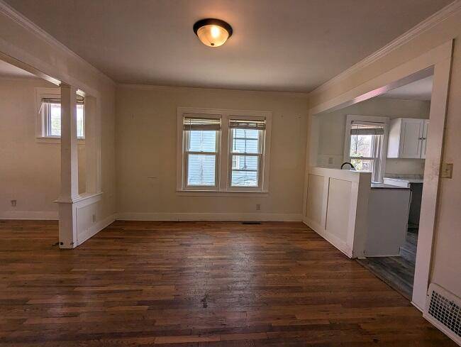 New Boston, MI 48164,18736 Huron River Drive