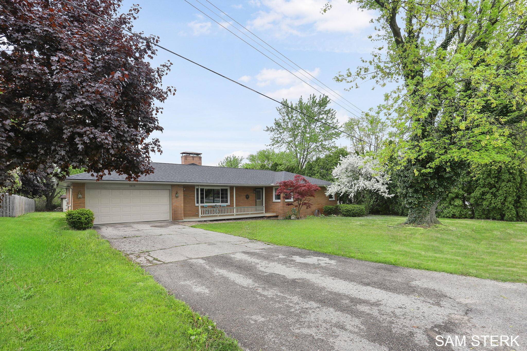 Comstock Park, MI 49321,3628 Cordes NW Avenue